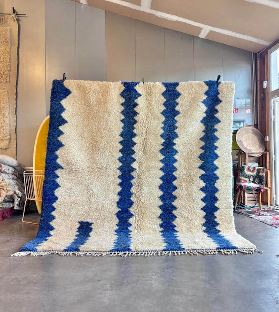 Beni Ouarain – Hand-Knotted Blue and Cream Moroccan Wool...