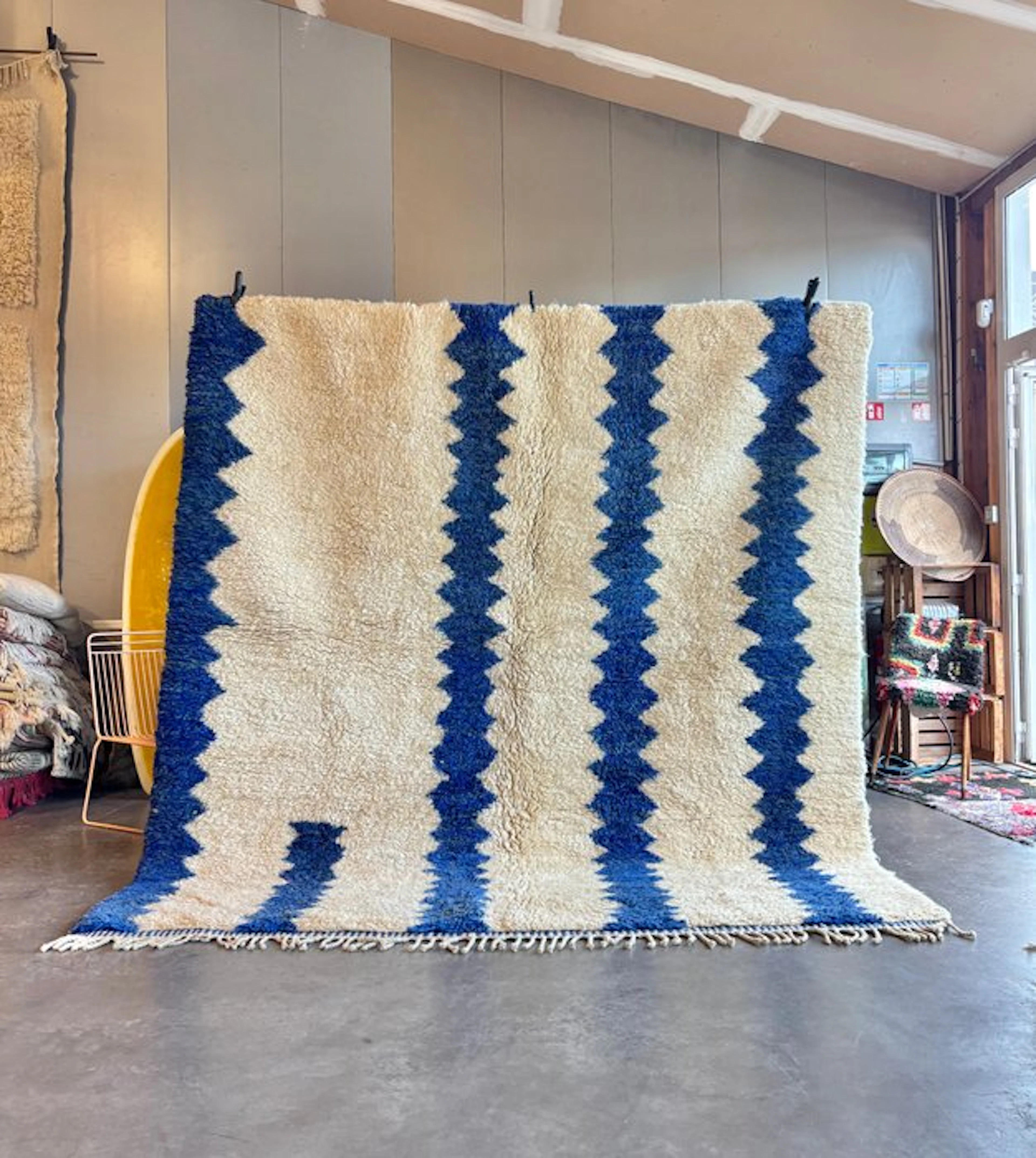 Beni Ouarain – Hand-Knotted Blue and Cream Moroccan Wool...