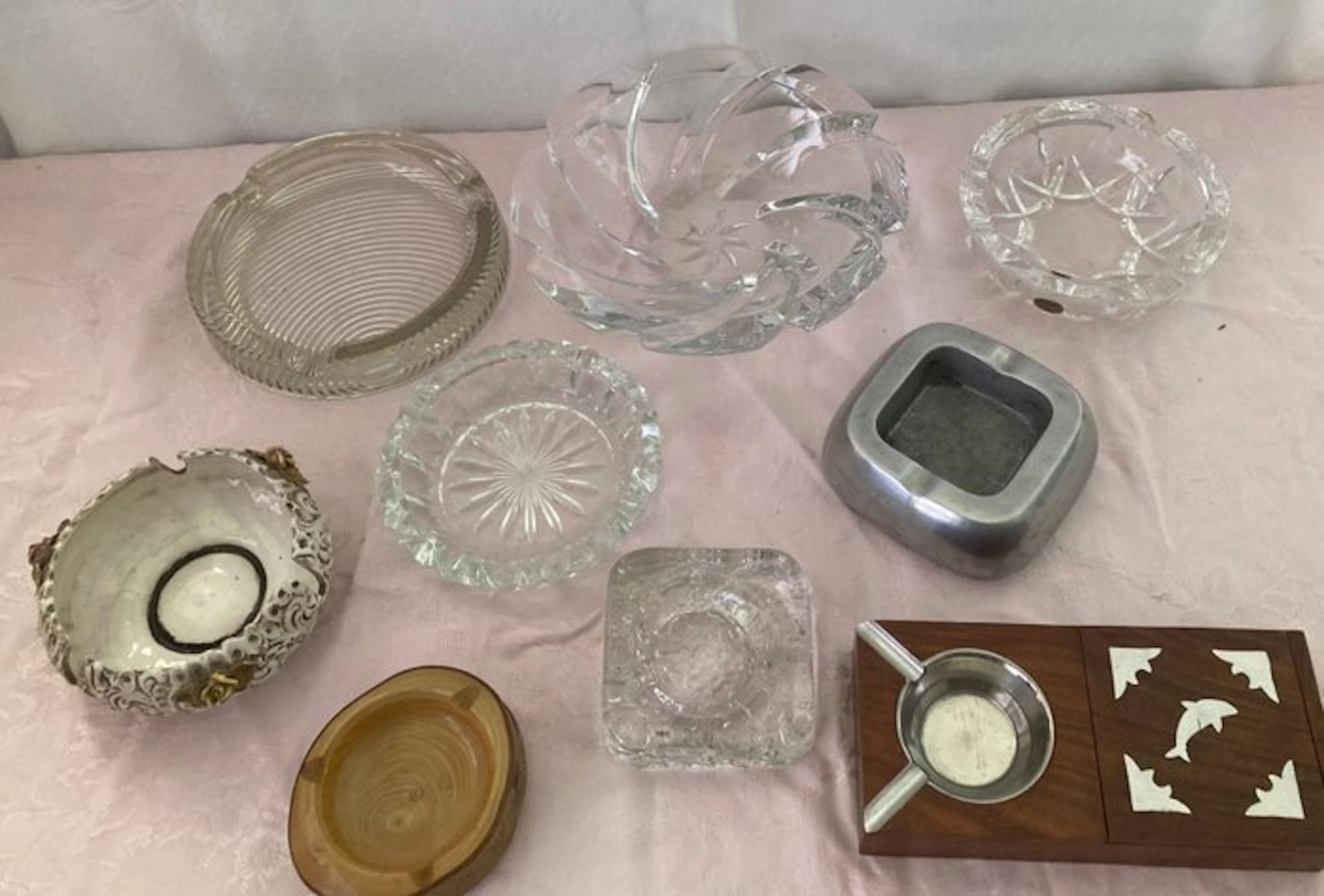 Themed collection - Simpatica collezione di posaceneri di...