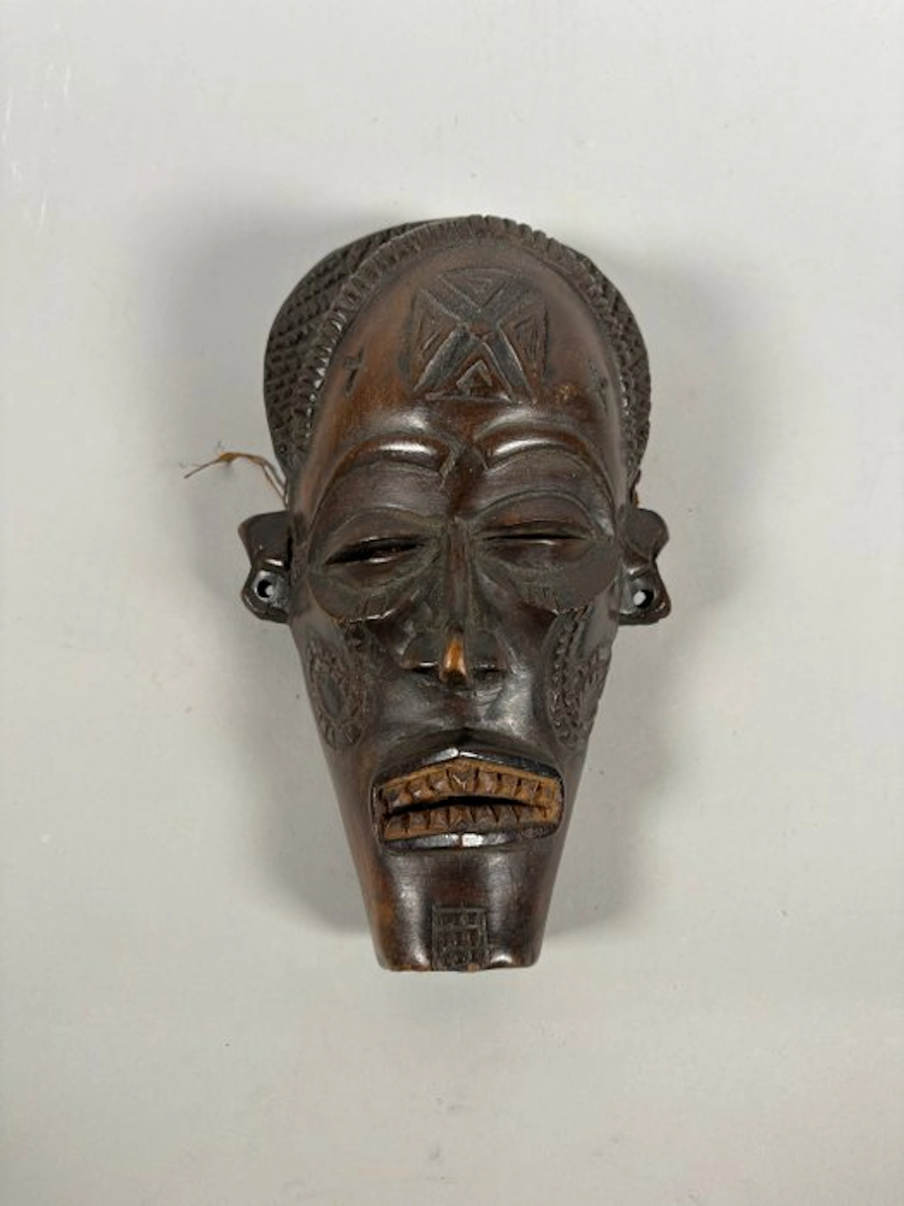 masque « Mukishi wa Tchinlongho » - Sculpture - Chokwe - Angola