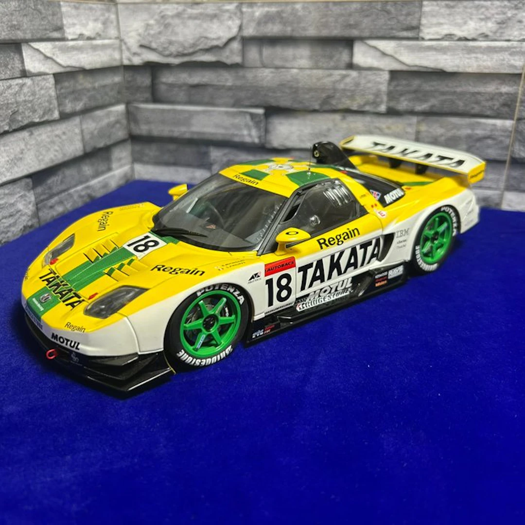 Autoart 1:18 - Model race car - AUTOart Motorsport 1:18...