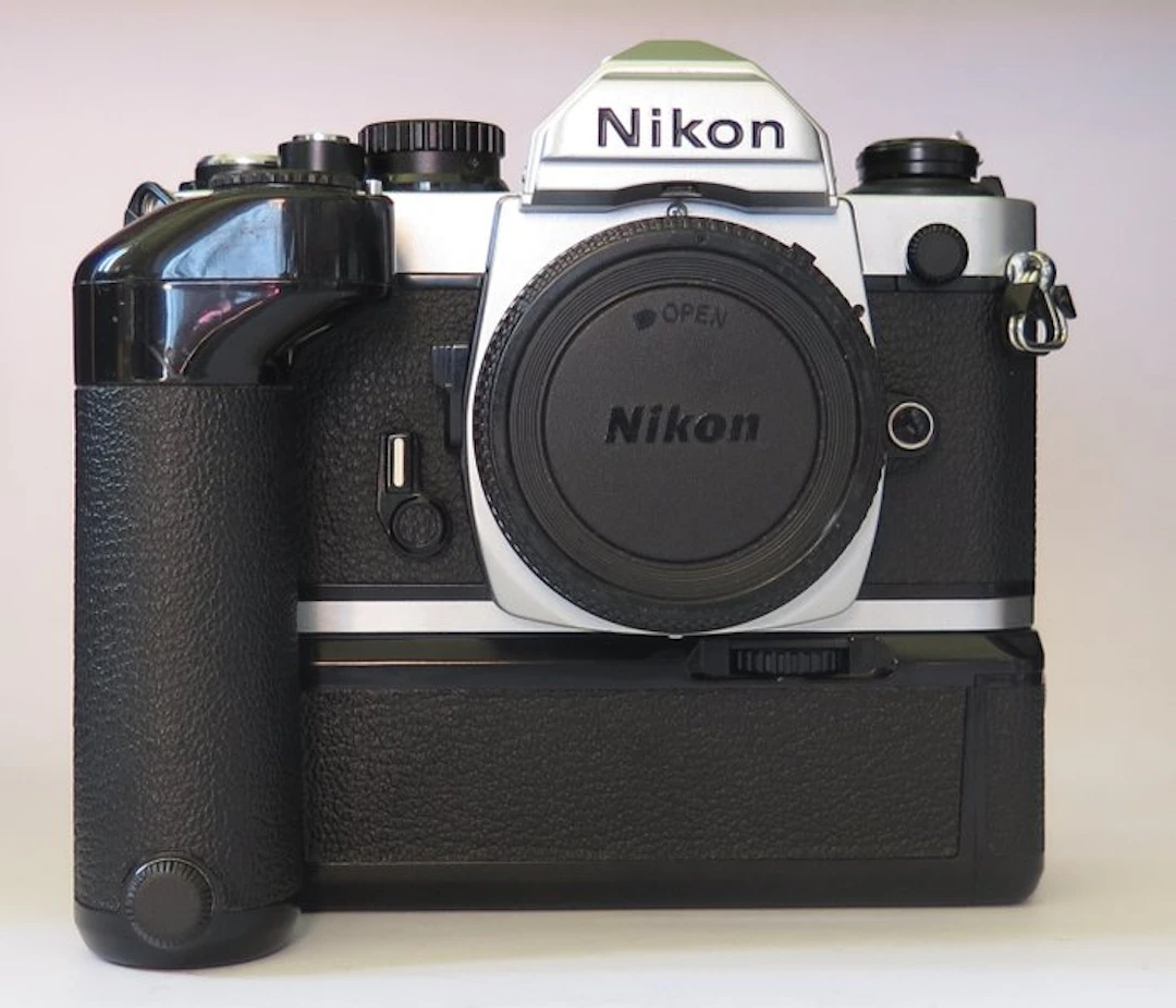 Nikon FM2n + MD12 Single lens reflex camera (SLR)
