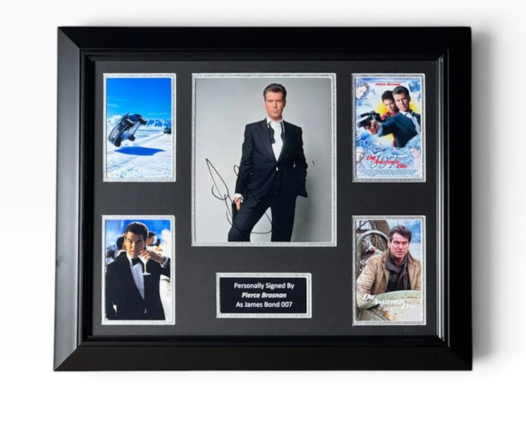 James Bond 007: Die Another Day - Pierce Brosnan Singed...