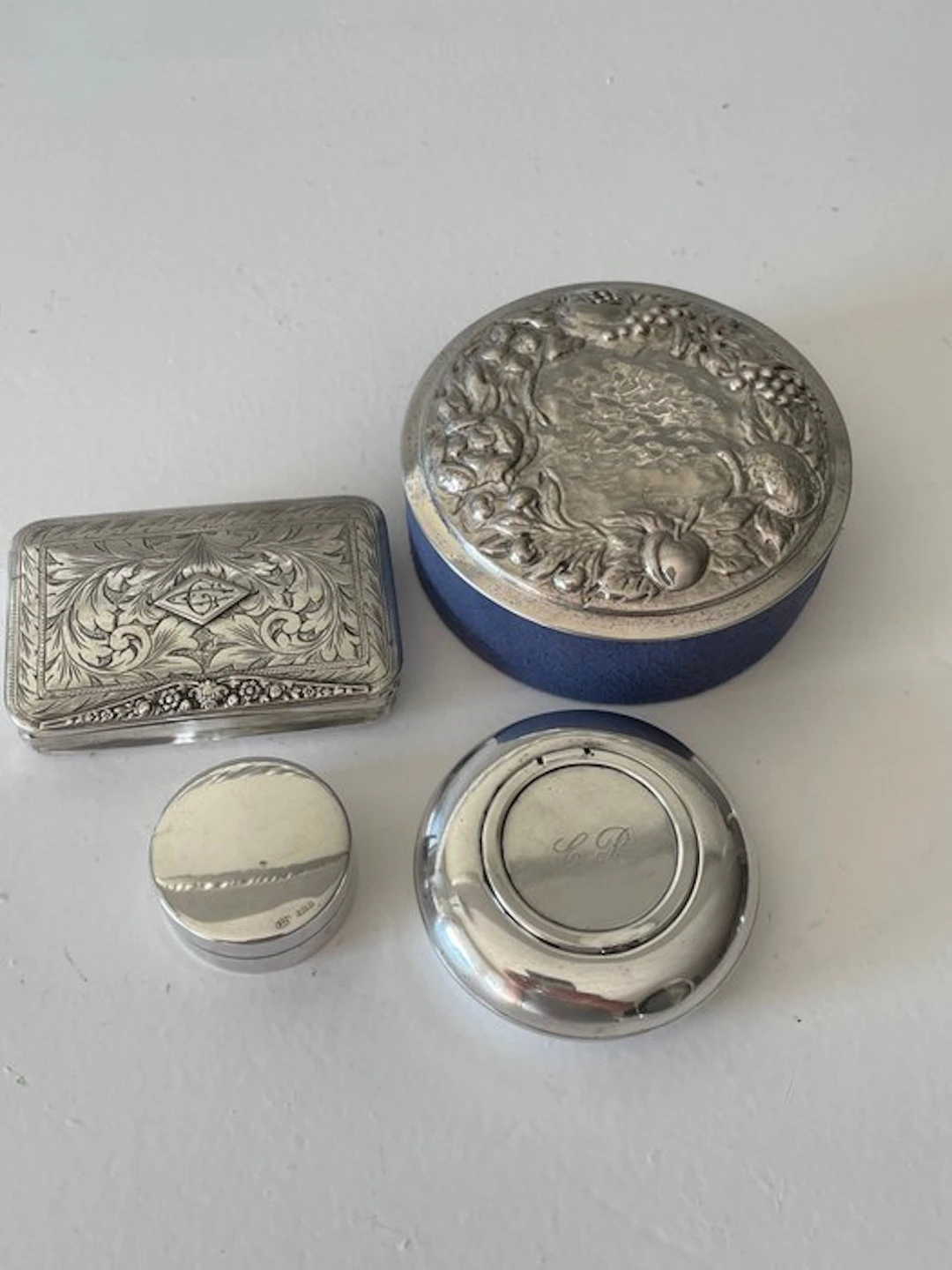 Box (4) - Silver