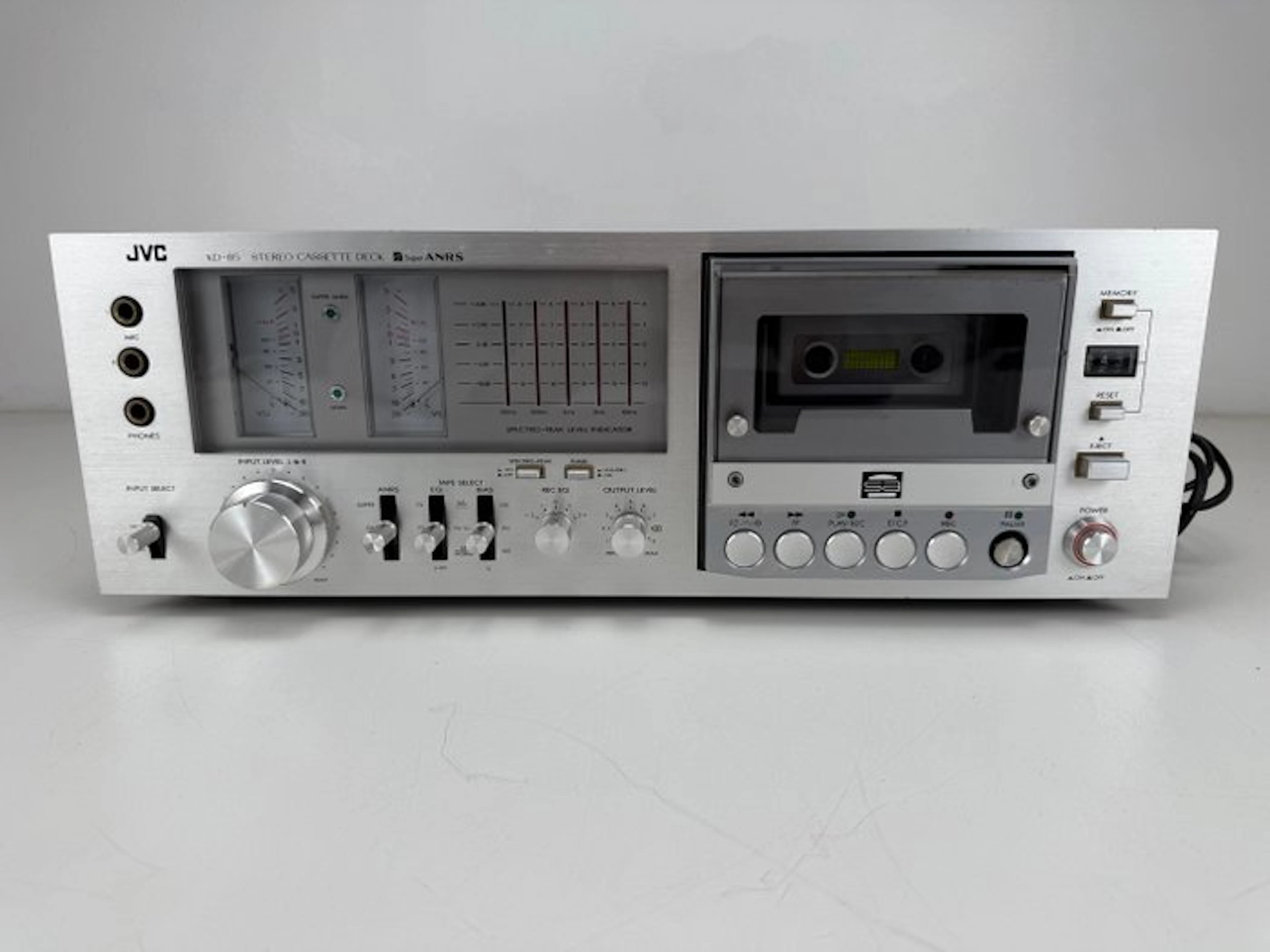 JVC - KD-85 2-Head Direct Drive Stereo Audio-cassette deck