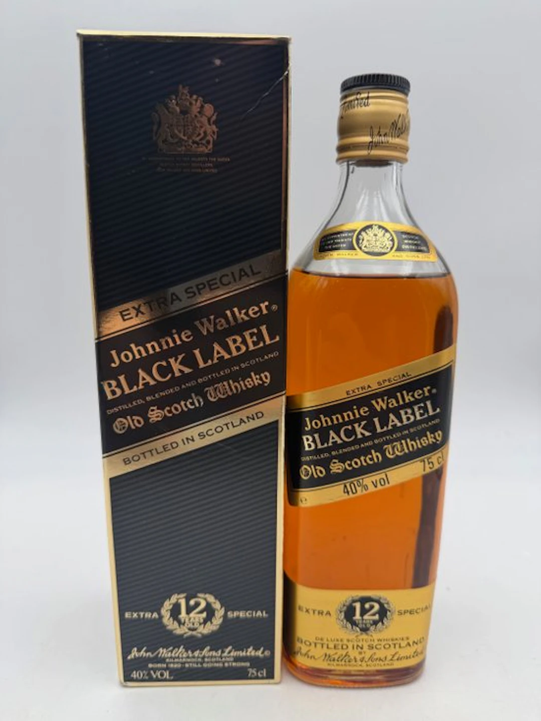 Johnnie Walker 12 years old Black Label Extra Special - b. 1980s - 75cl