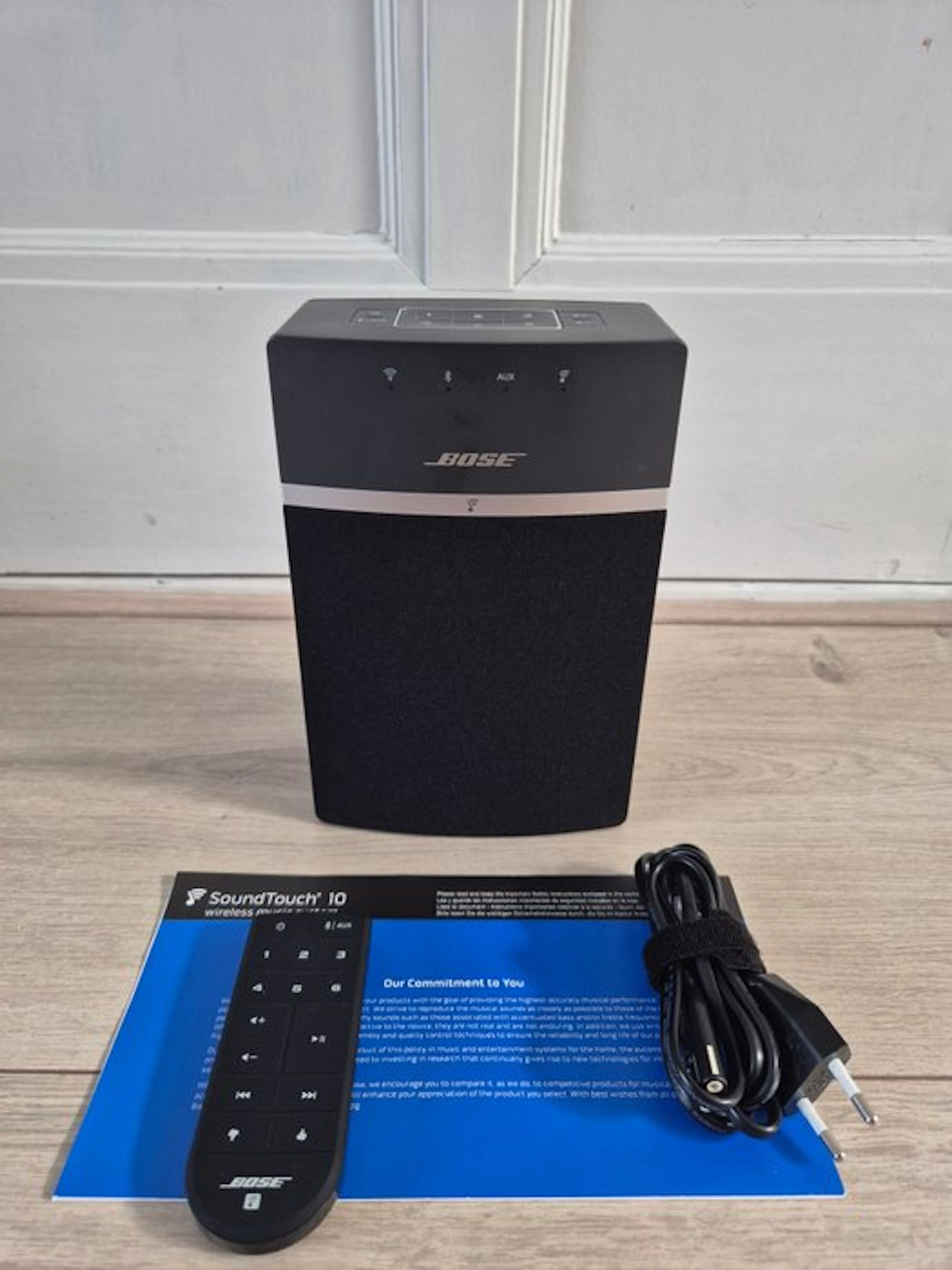 Bose - SoundTouch® 10 wireless Speaker
