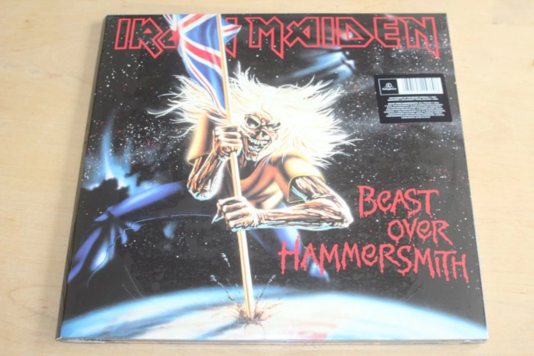 Iron Maiden - The Number Of The Beast / Beast Over...