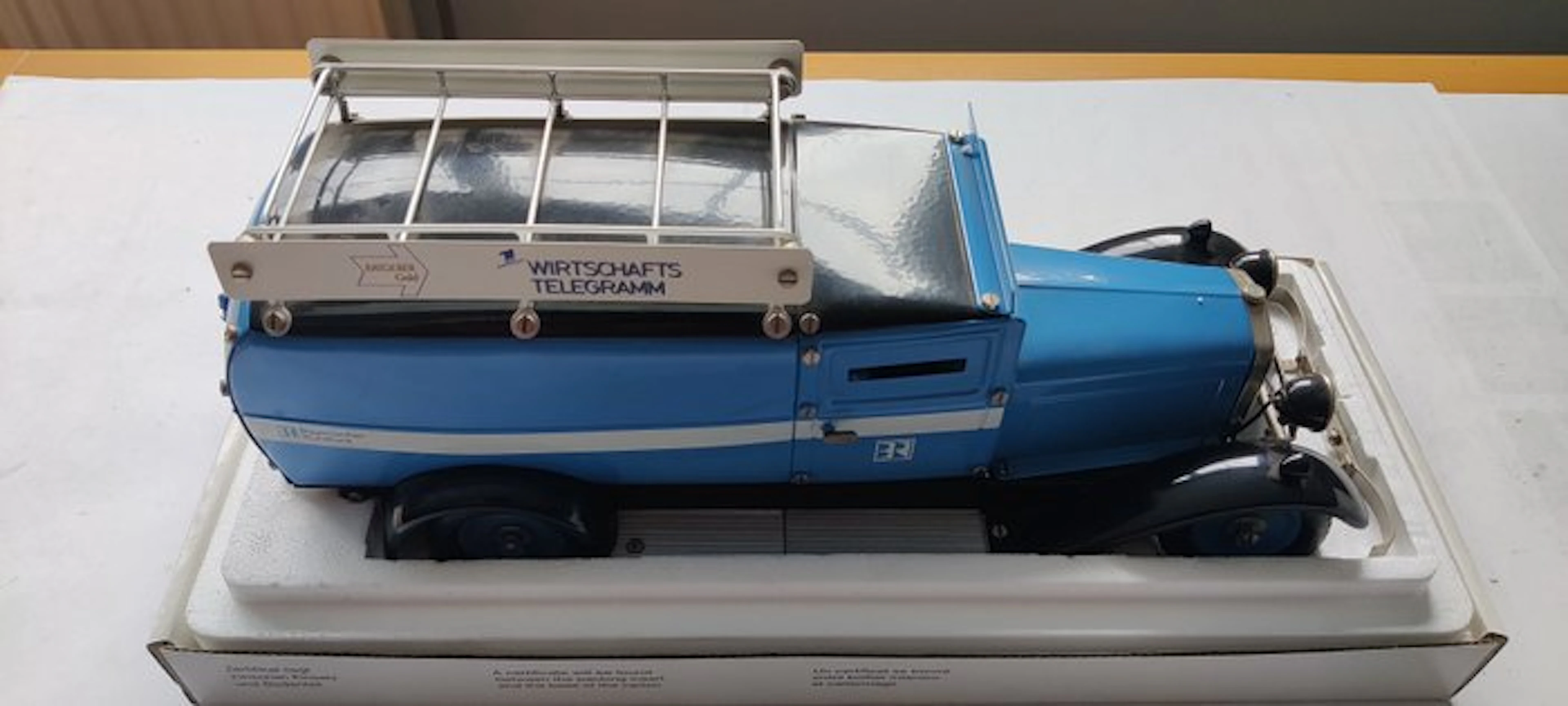 Märklin 1:16 - Model truck - Geldtransporter 1101...