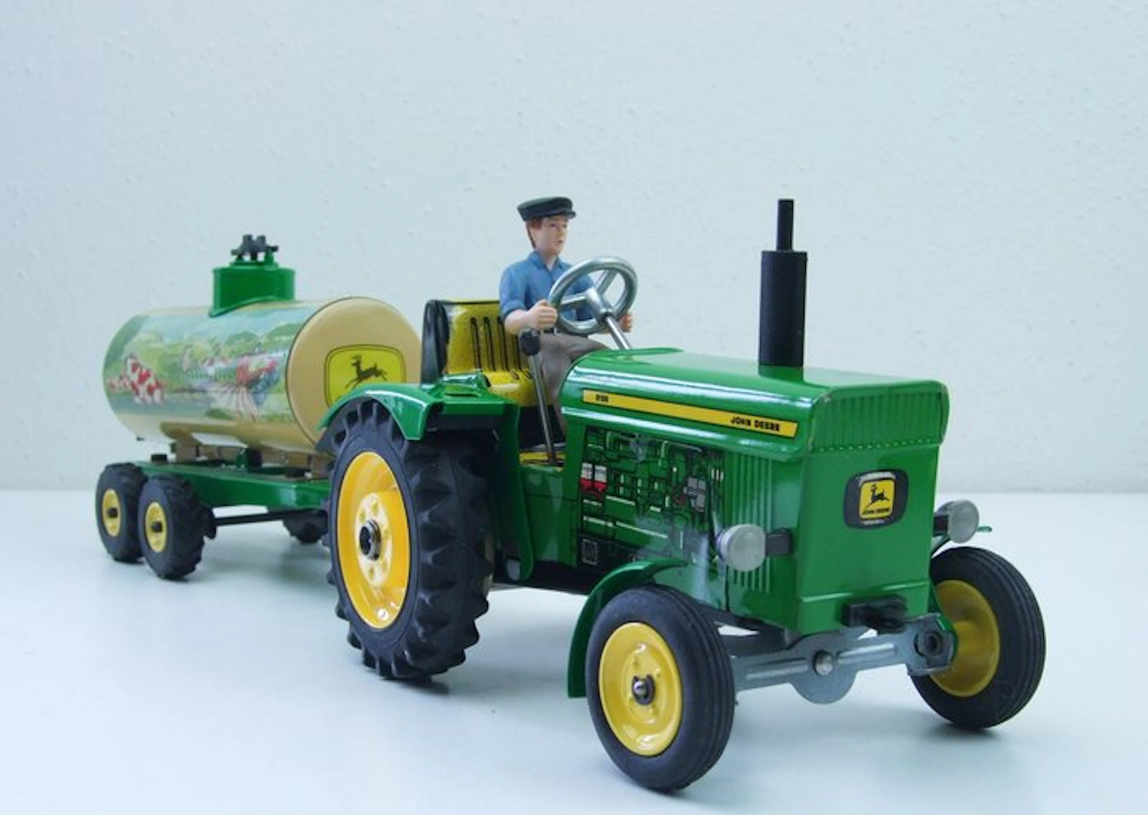 Kovap - Tin wind-up John Deere 3120 Tractor and JD Manure...