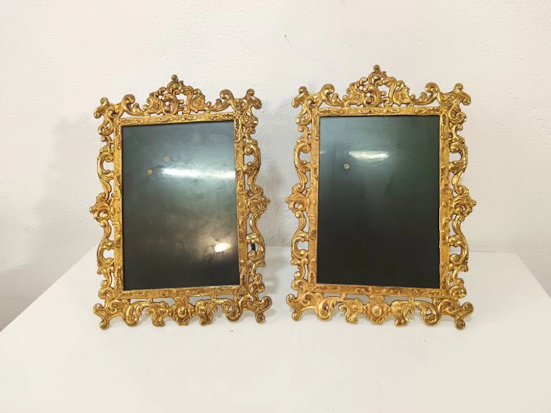 Frame (2)- Photo holder