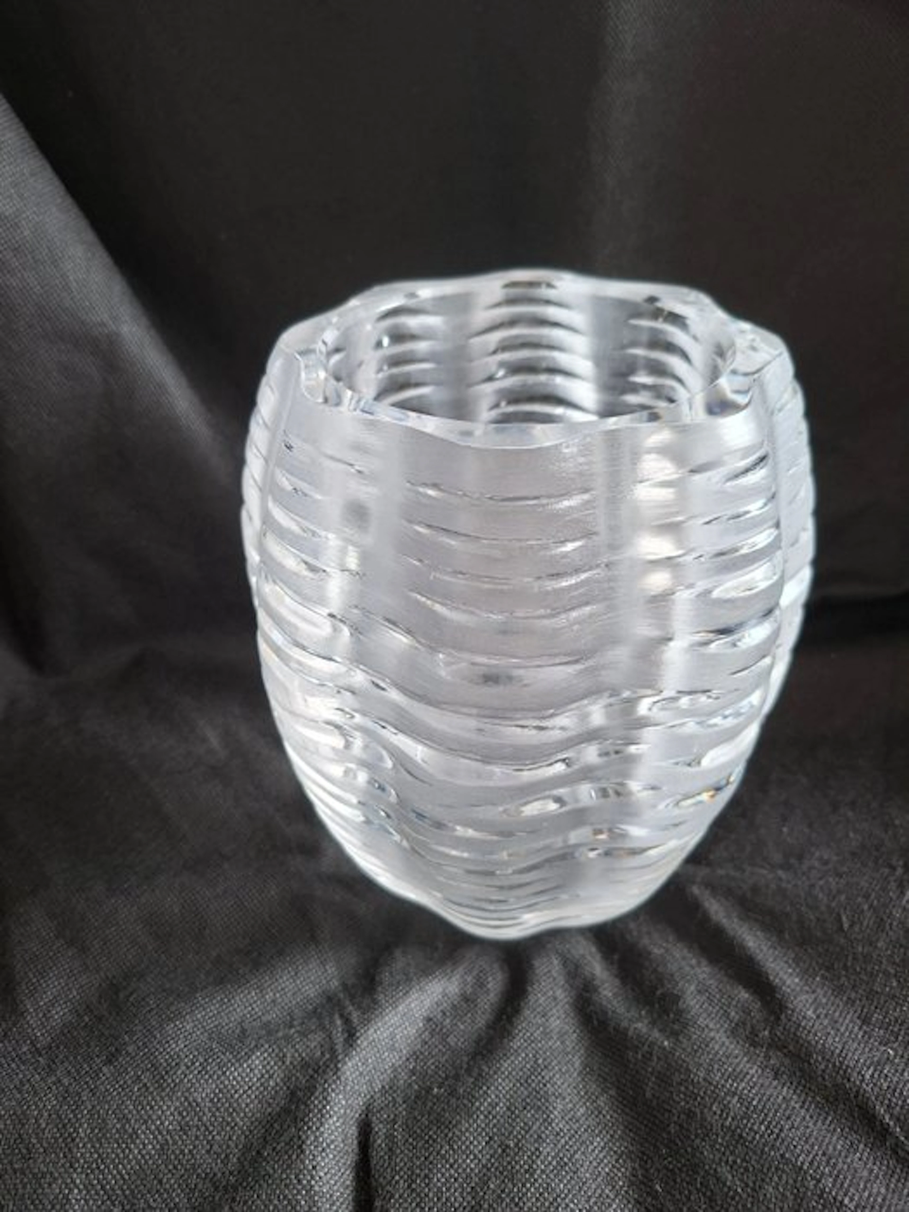 Lalique - Vase - Iseran - Crystal