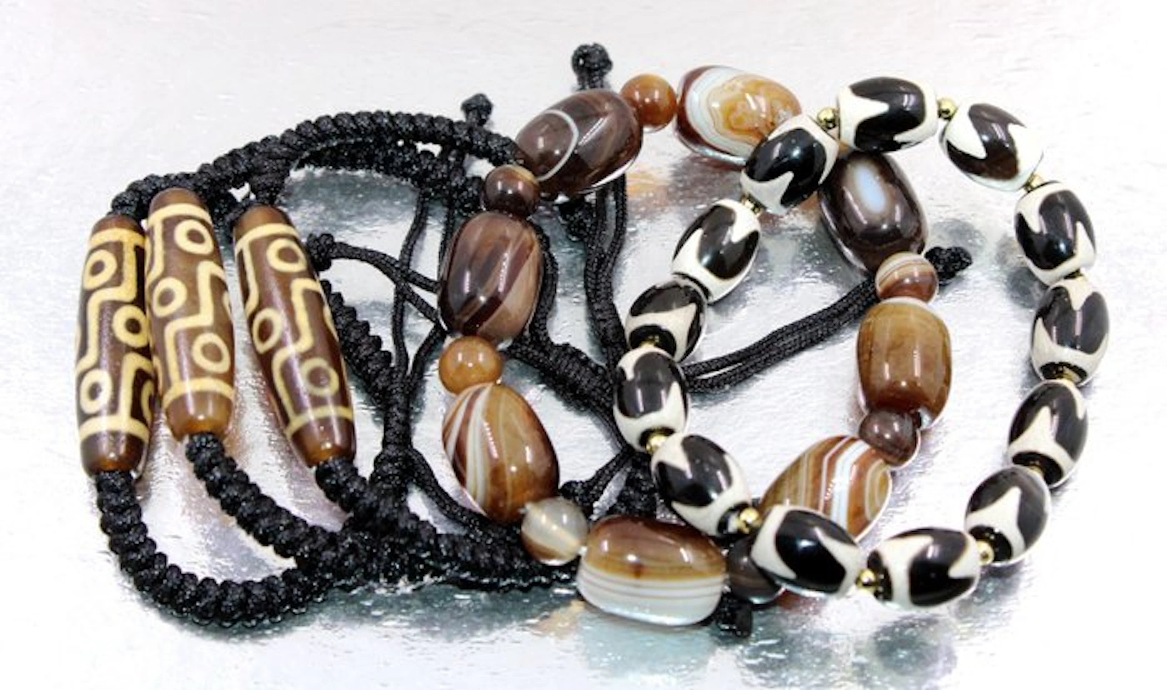 Very Beautiful 5 unisex bracelets natural agate round and...
