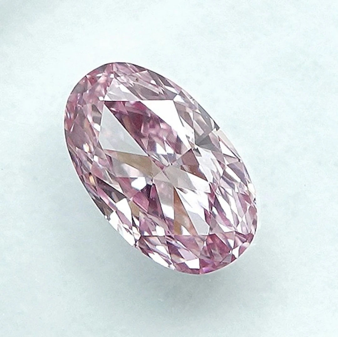 1 pcs Diamond (Colour-treated) - 0.52 ct - Oval - Fancy...