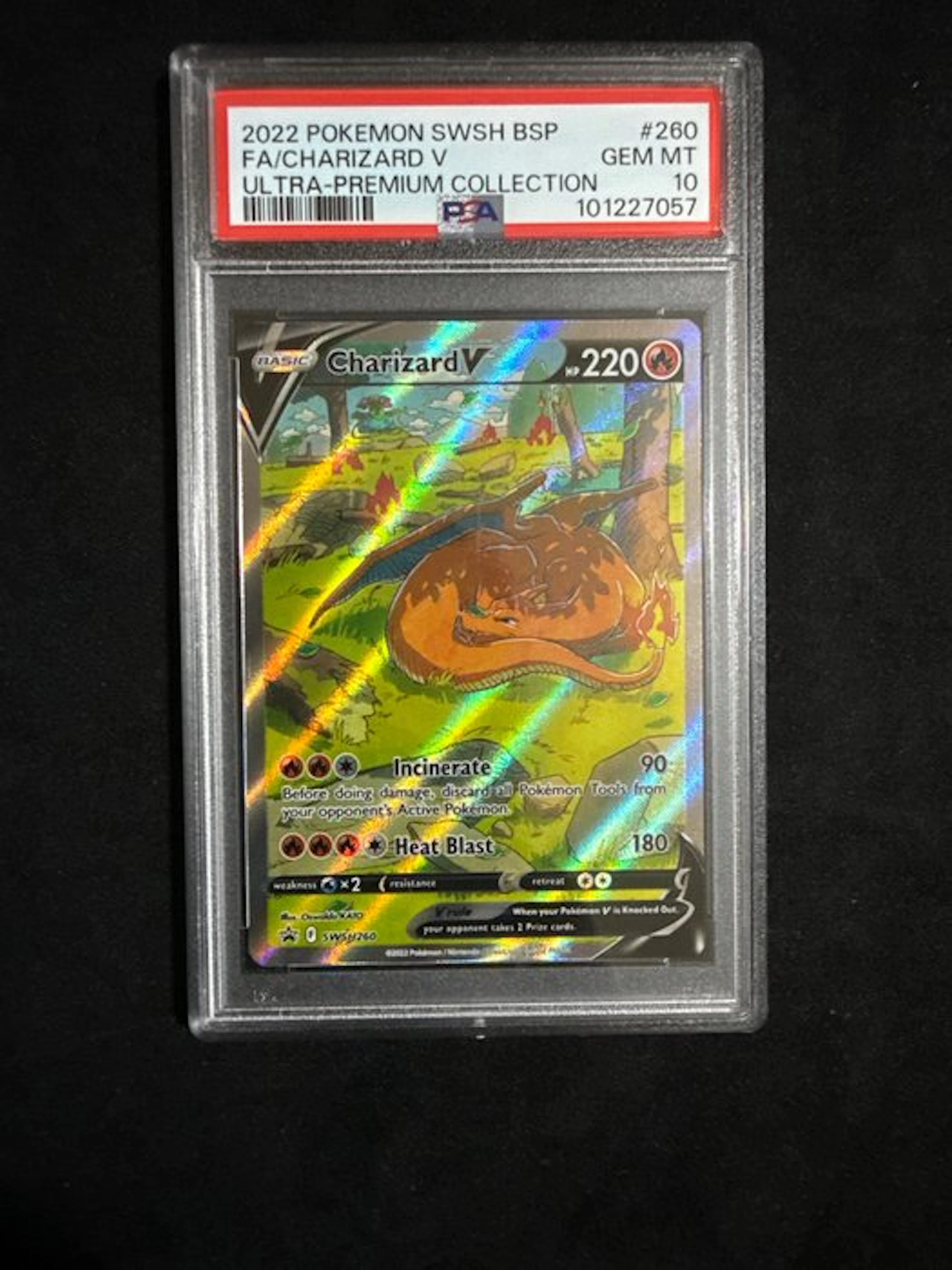 Pokémon - 1 Graded card - Charizard SWSH260 Full art