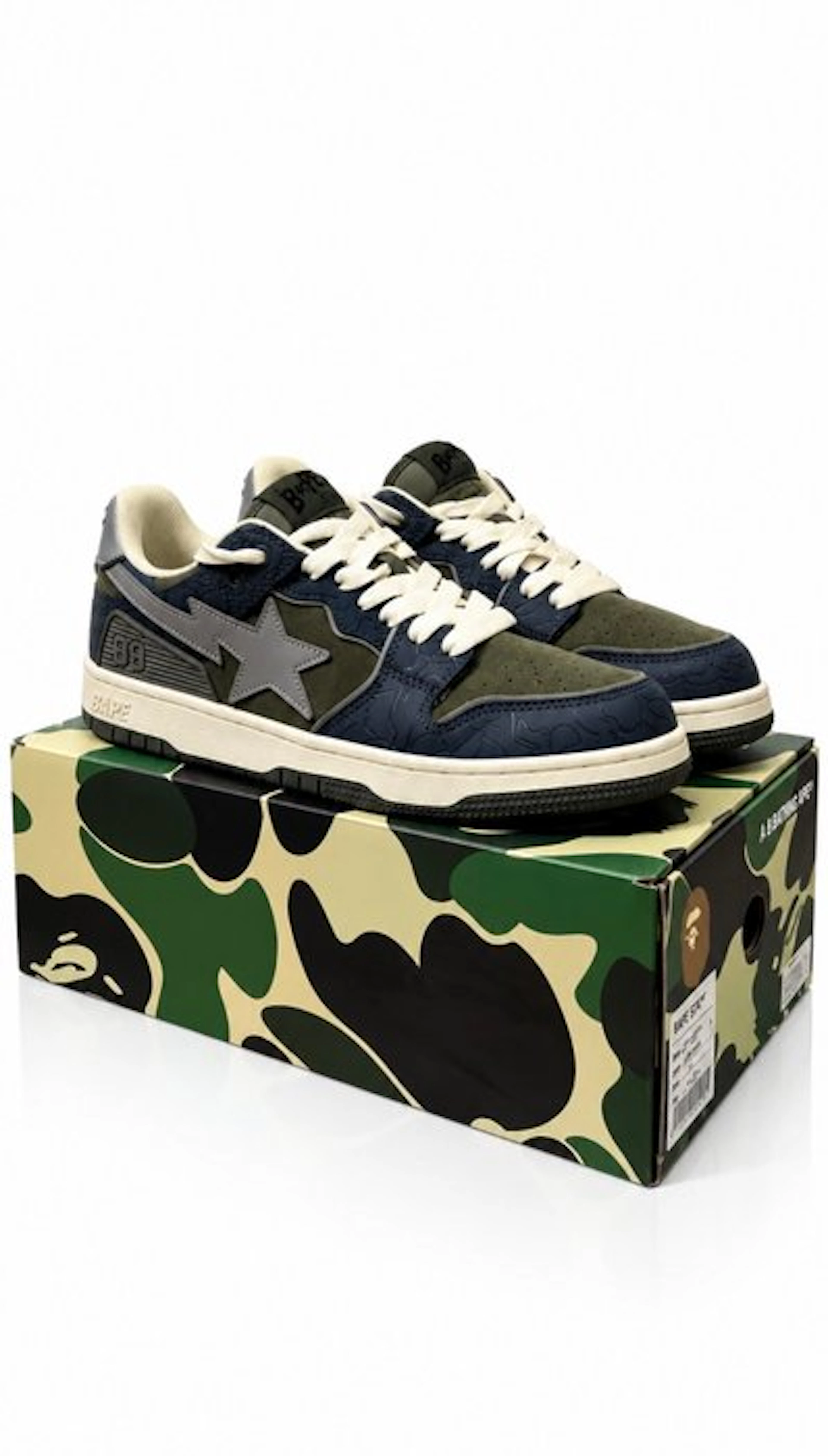 A Bathing Ape - Bape Sta - Sneakers - Size: EU 40