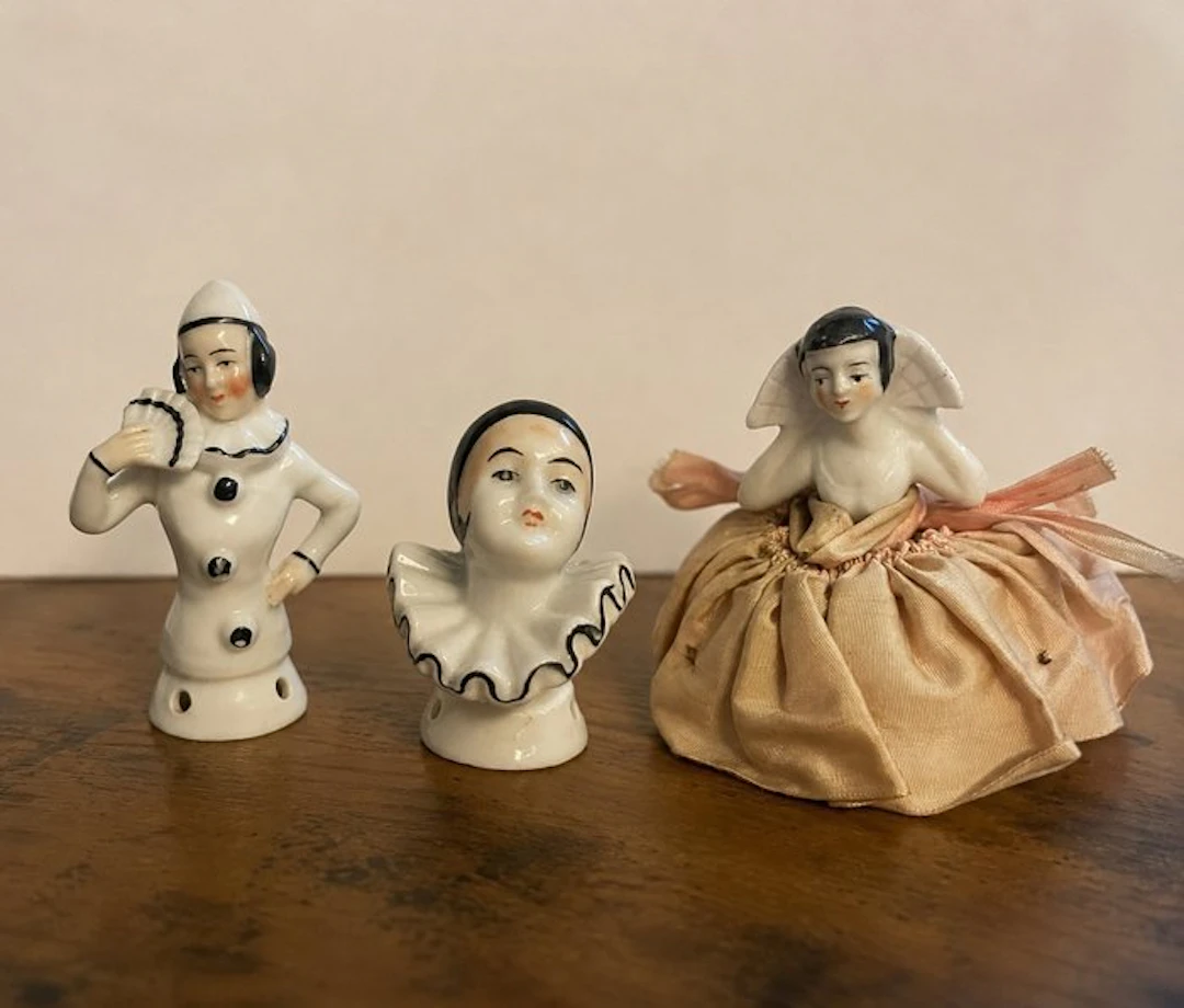 Figurine - Half-doll pincushions and half-figure dolls (3) - Porcelain, Textile