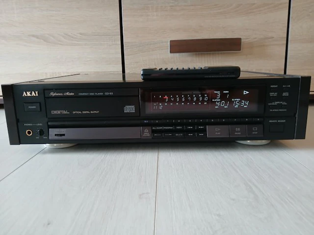 Akai - CD-93 Reference Master CD player