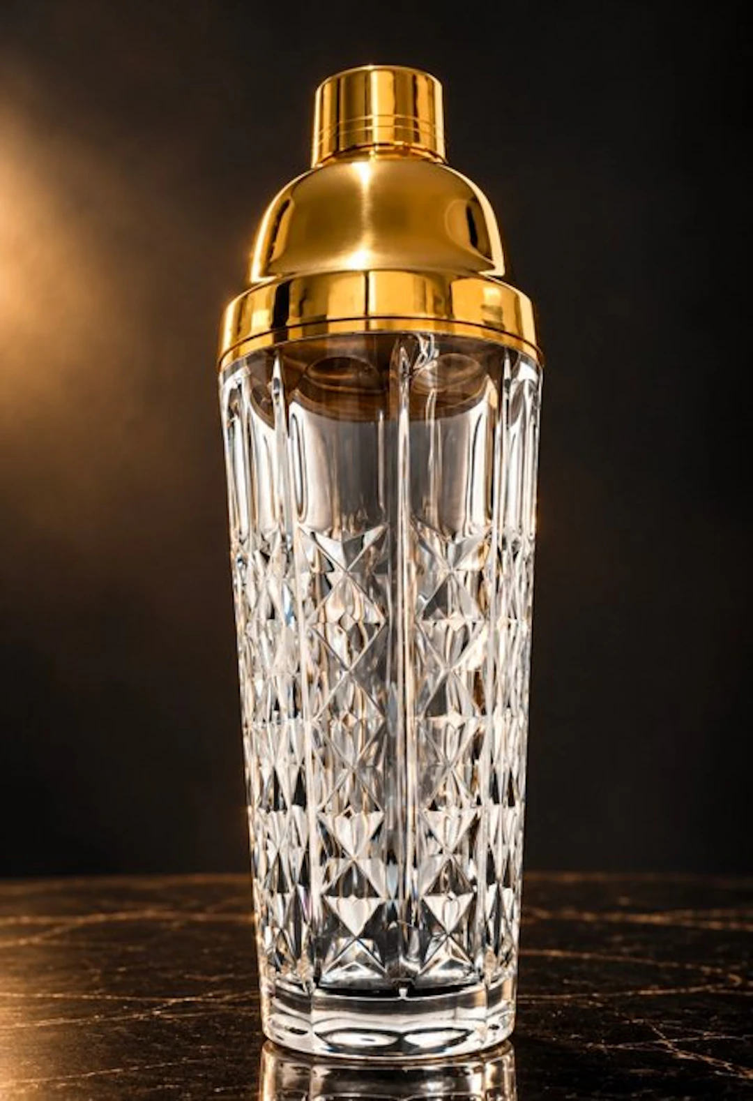 Val Saint Lambert - Cocktail shaker - faceted crystal / gold-plated