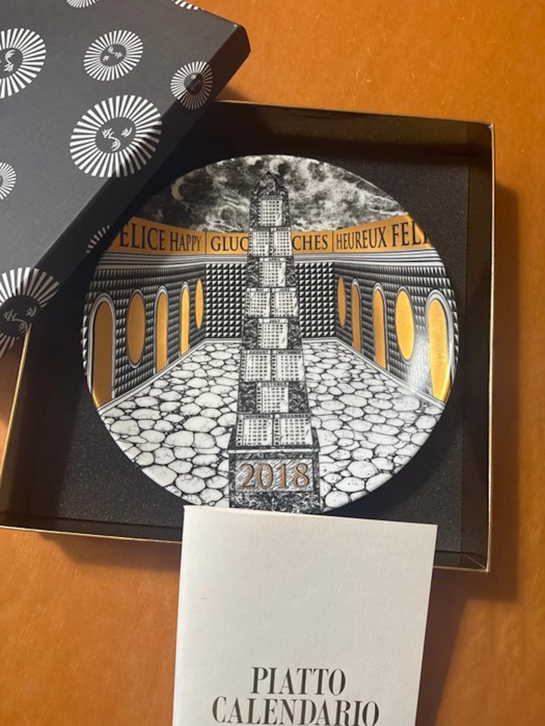Fornasetti - Piero Fornasetti - Dish - tema e variazioni - Porcelain