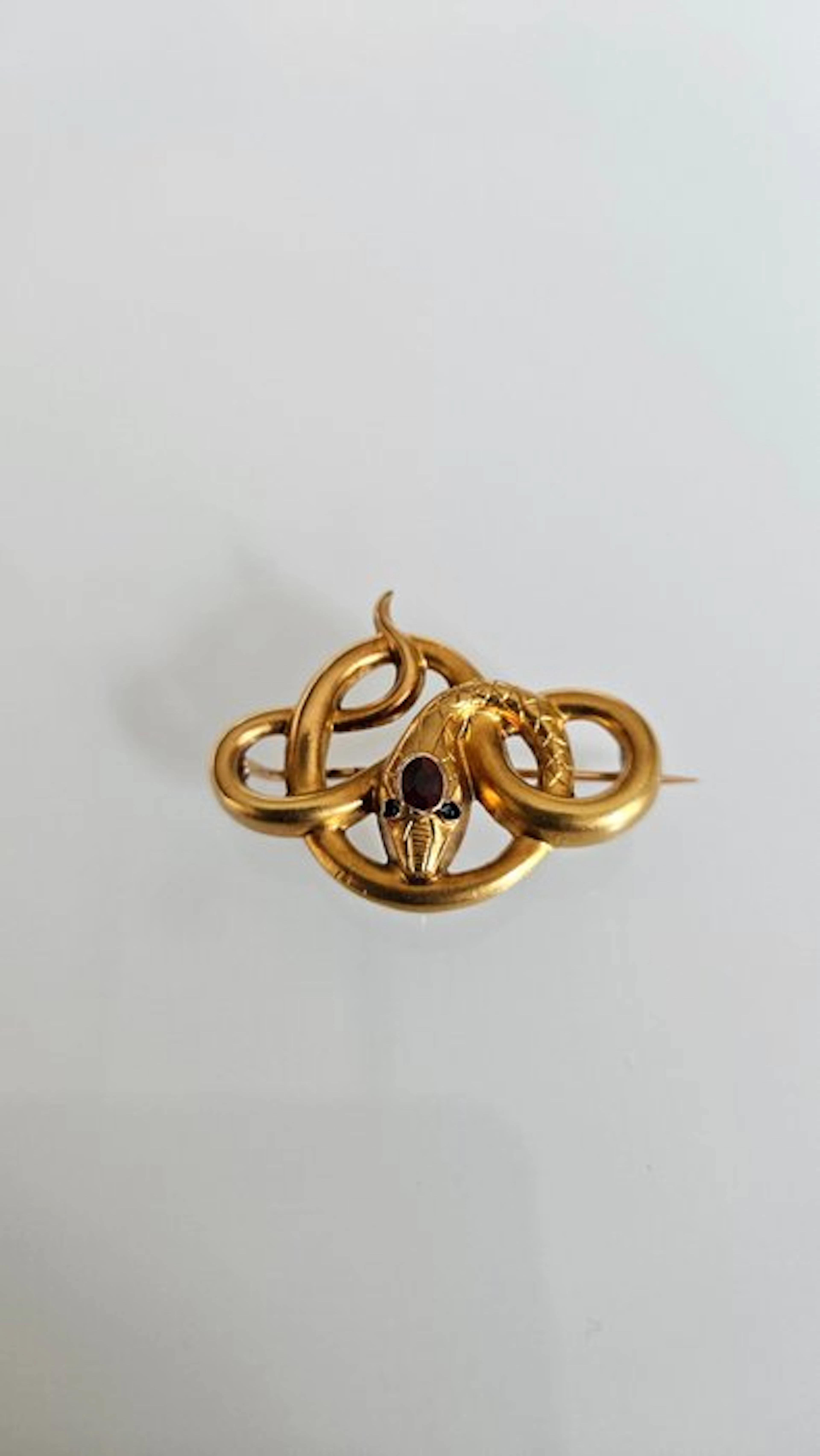 Brooch - 18 kt. Yellow gold
