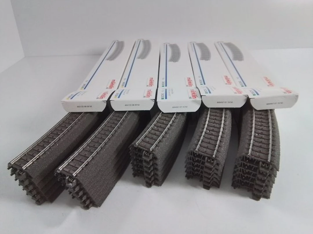 Märklin H0 - 24230/-330 - Model train tracks (30) - 30 x...