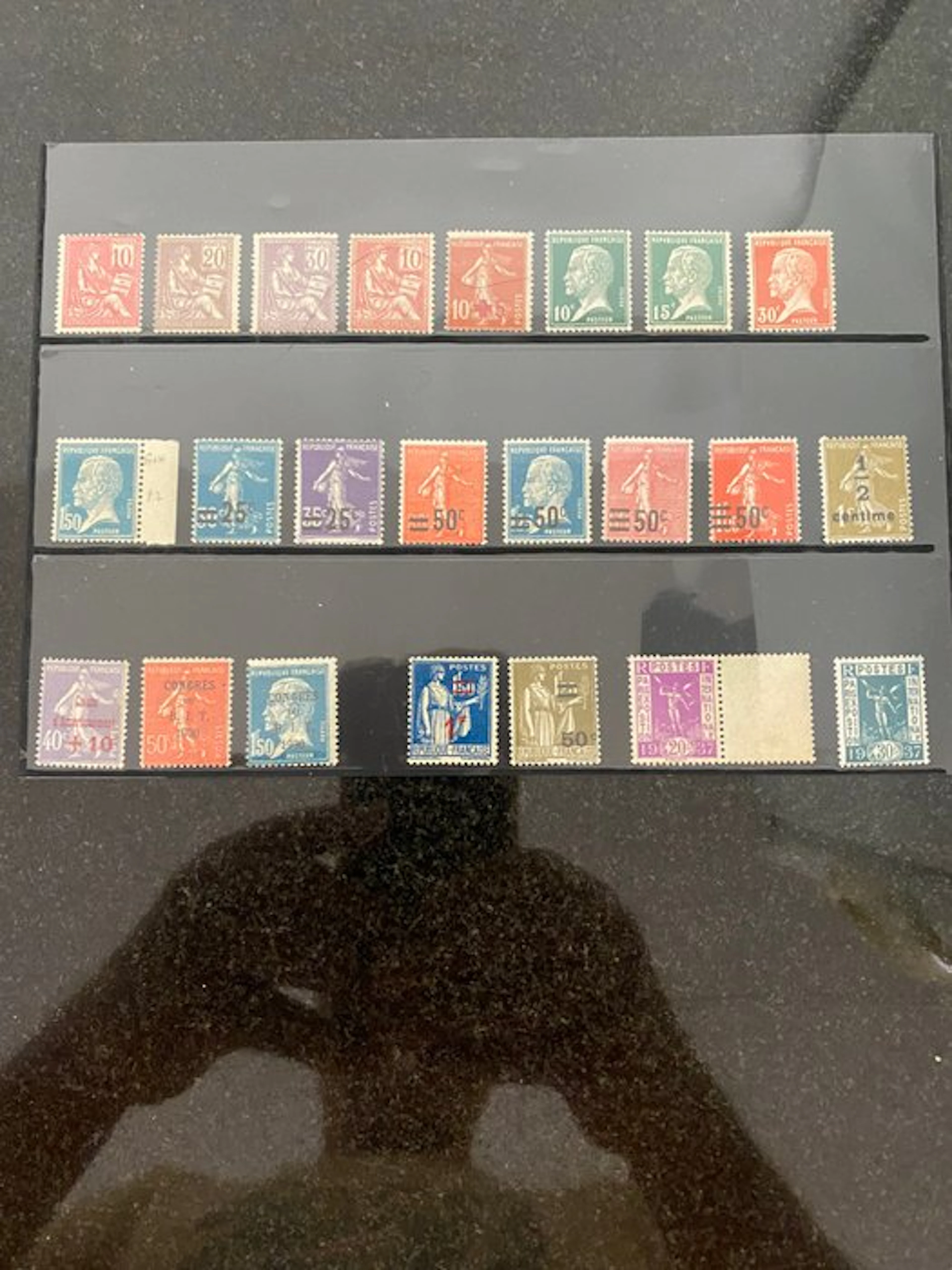 France 1900/1957 - Selection of stamps, semi-modern mint, * Value €579