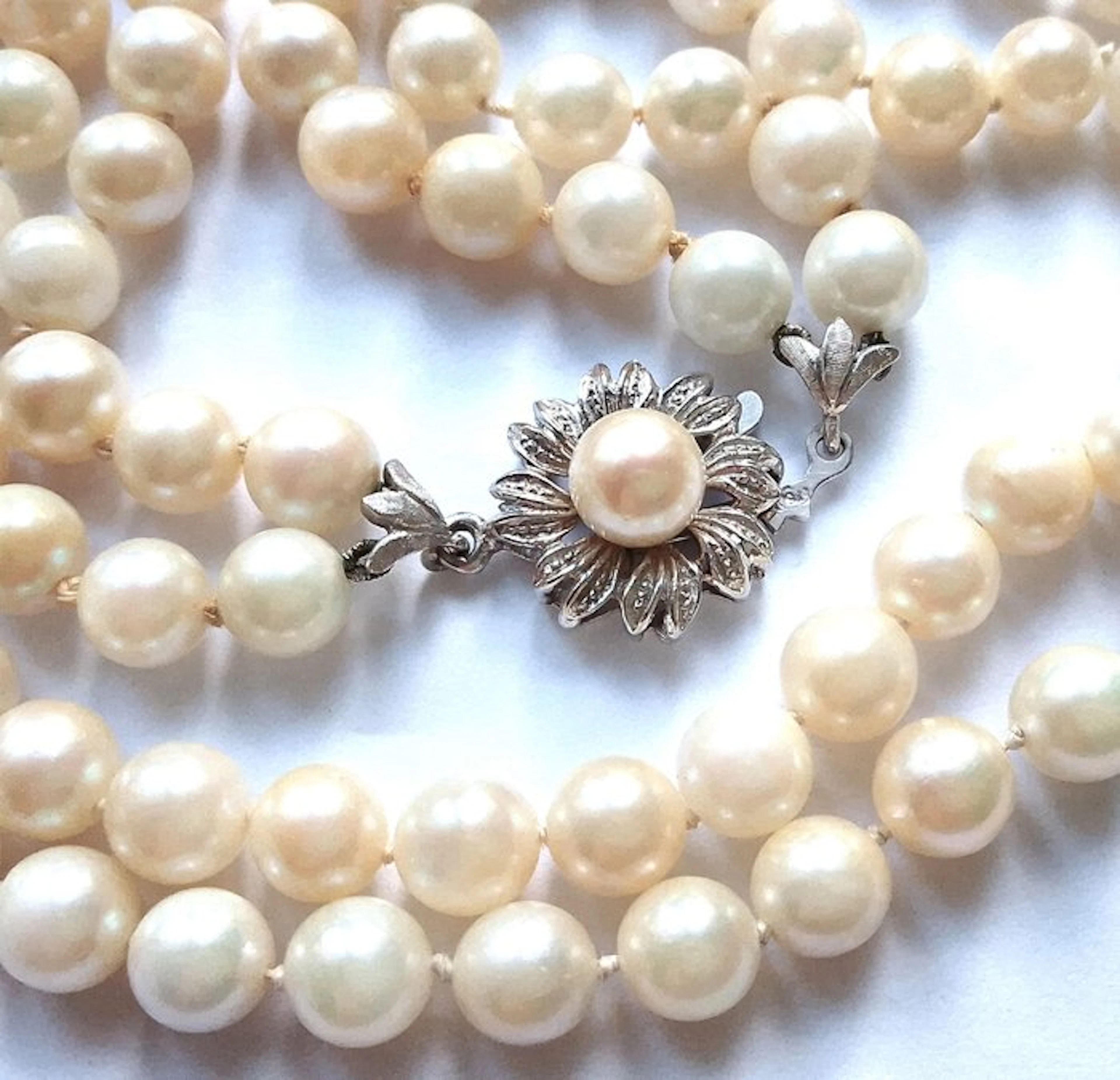 String of beads 18 kt white gold - Akoya pearls - 2-row - Millegriffes