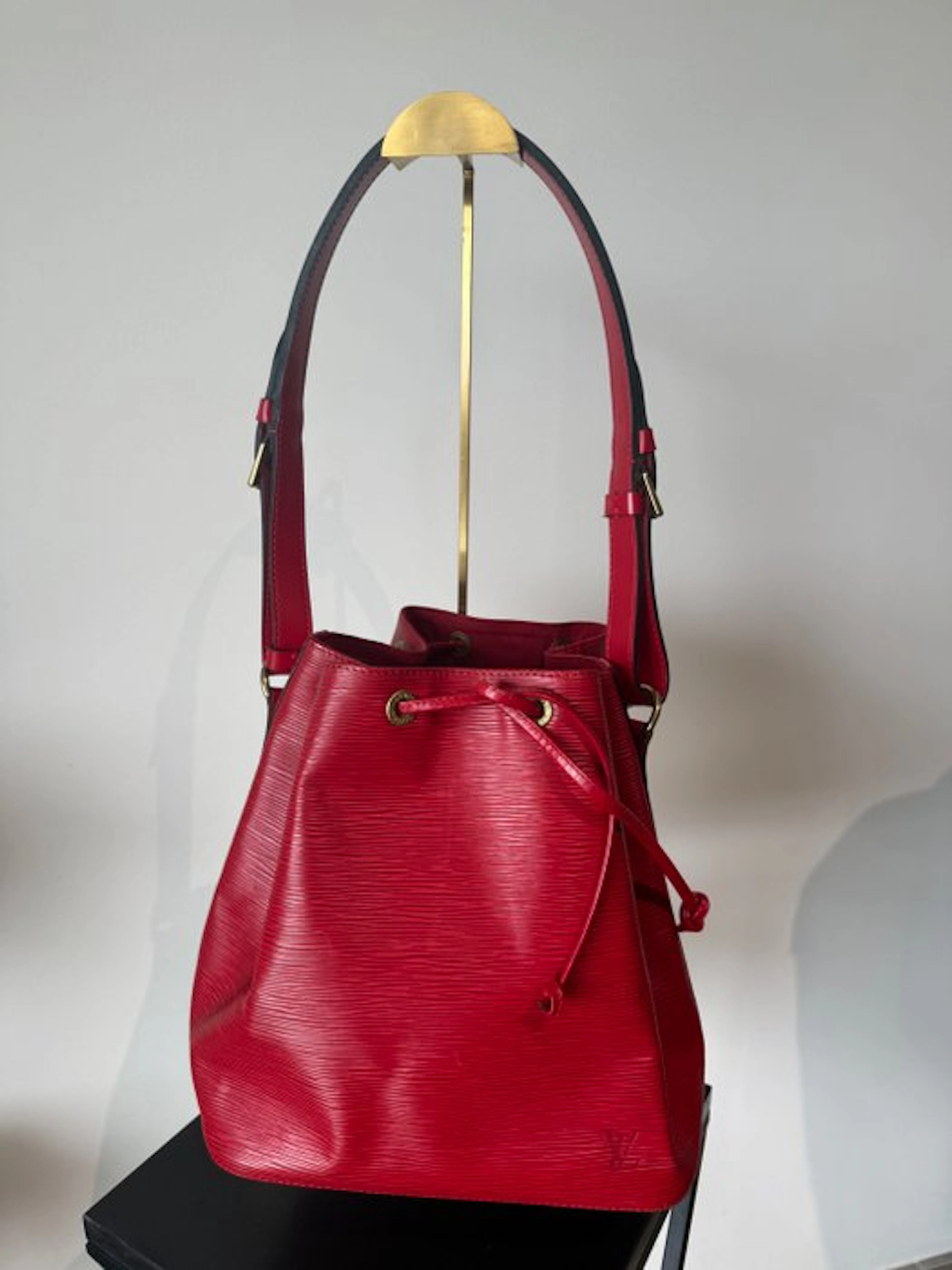 Louis Vuitton - Petit Noe - Shoulder bag