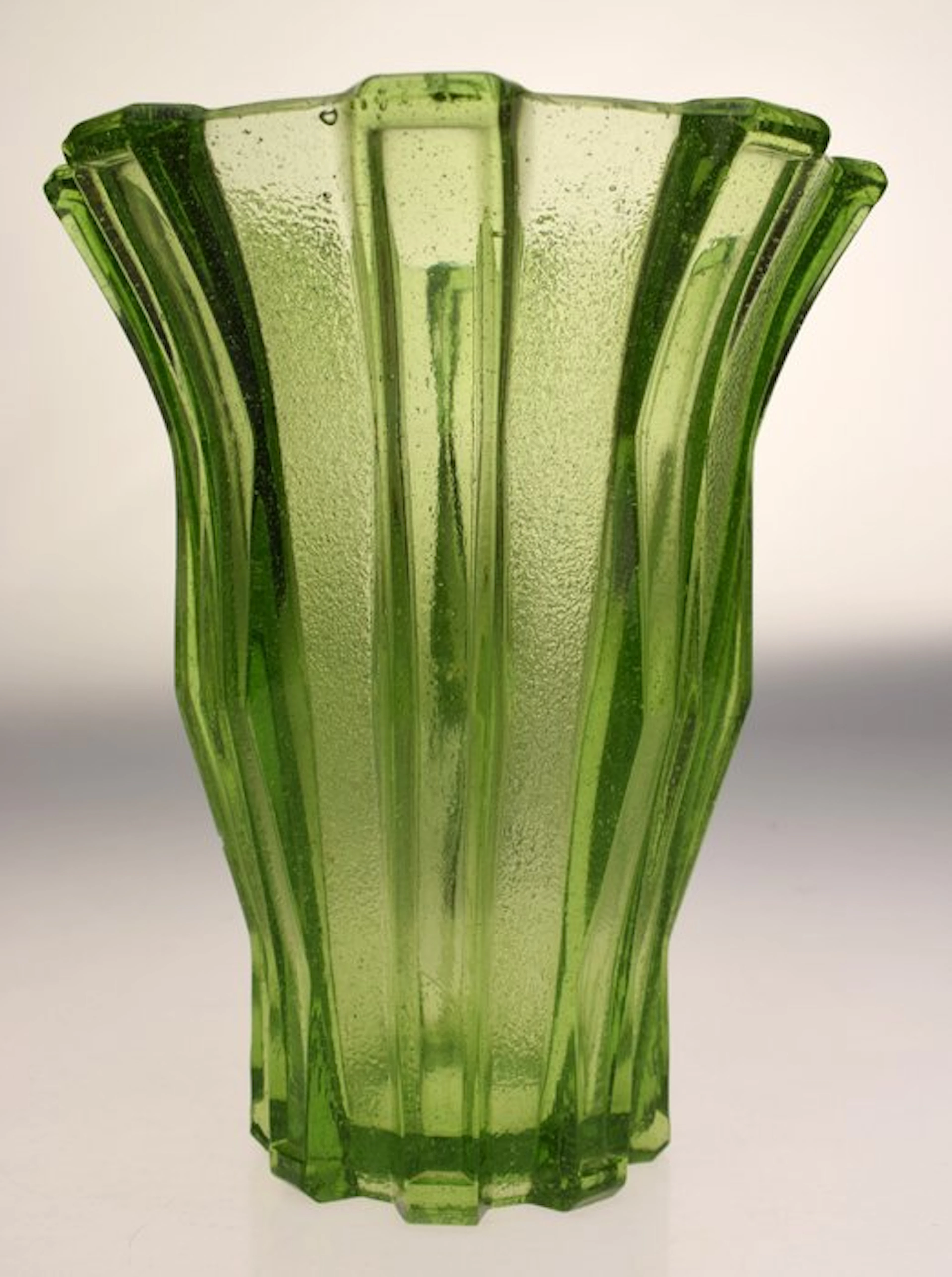 Scailmont - Henri Heemskerk - Vase - model "Cubis" - Glass