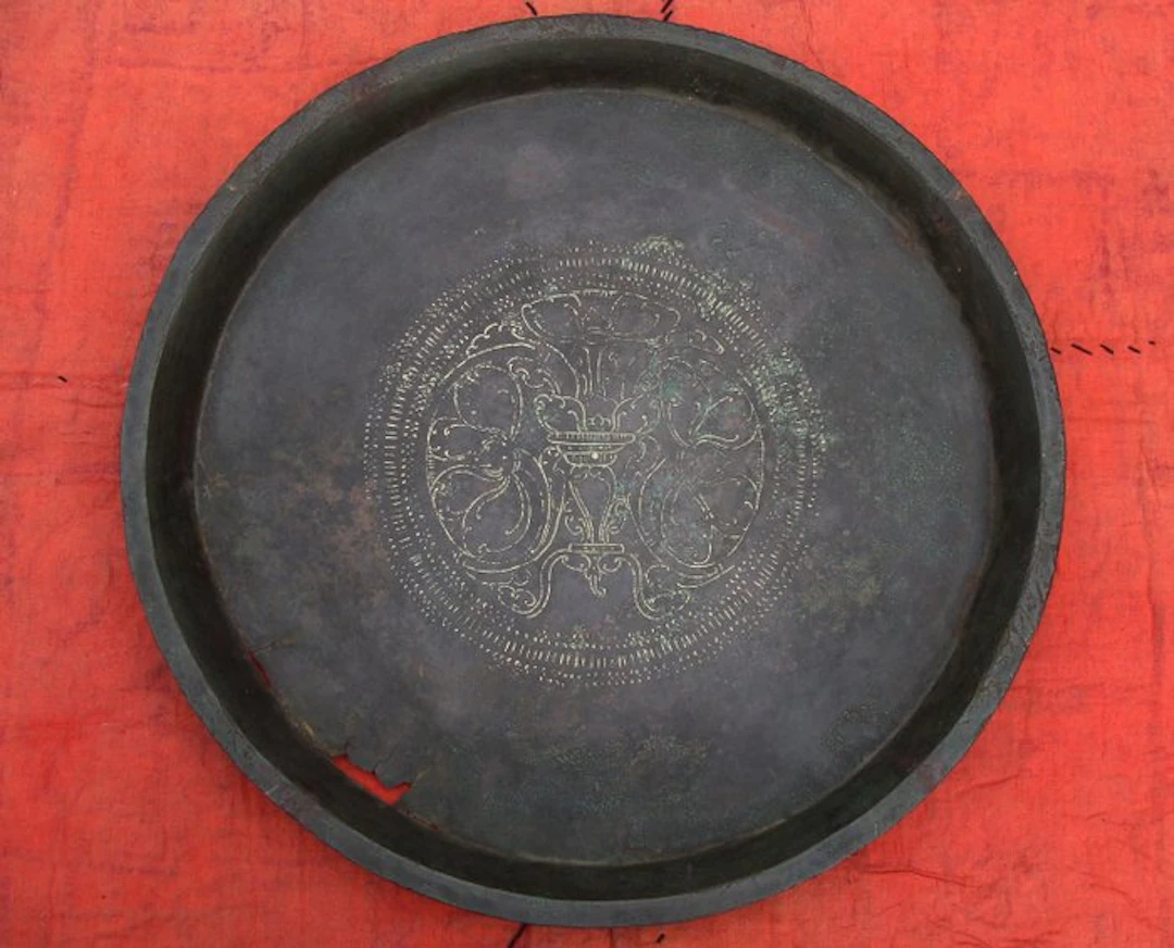 Soil find: Talem offering bowl, bronze, East Java.
