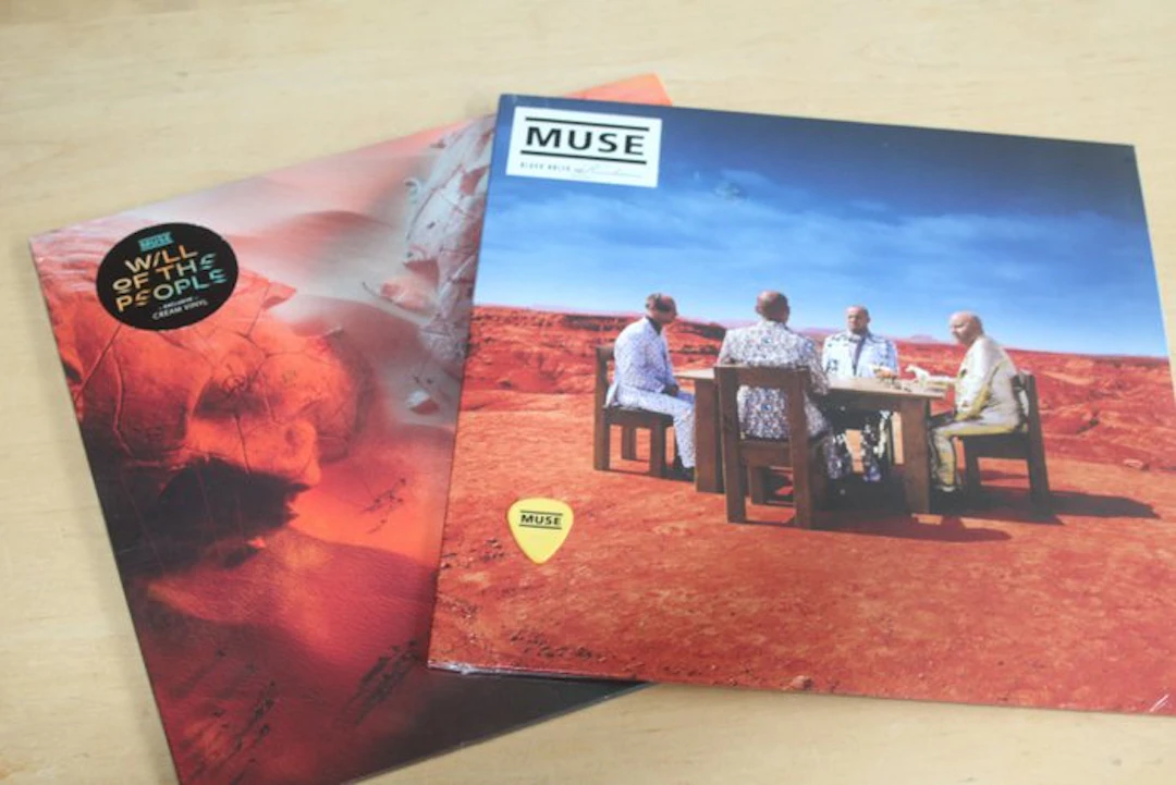 Muse - Will of The People (Cream Vinyl) + Black Holes And...