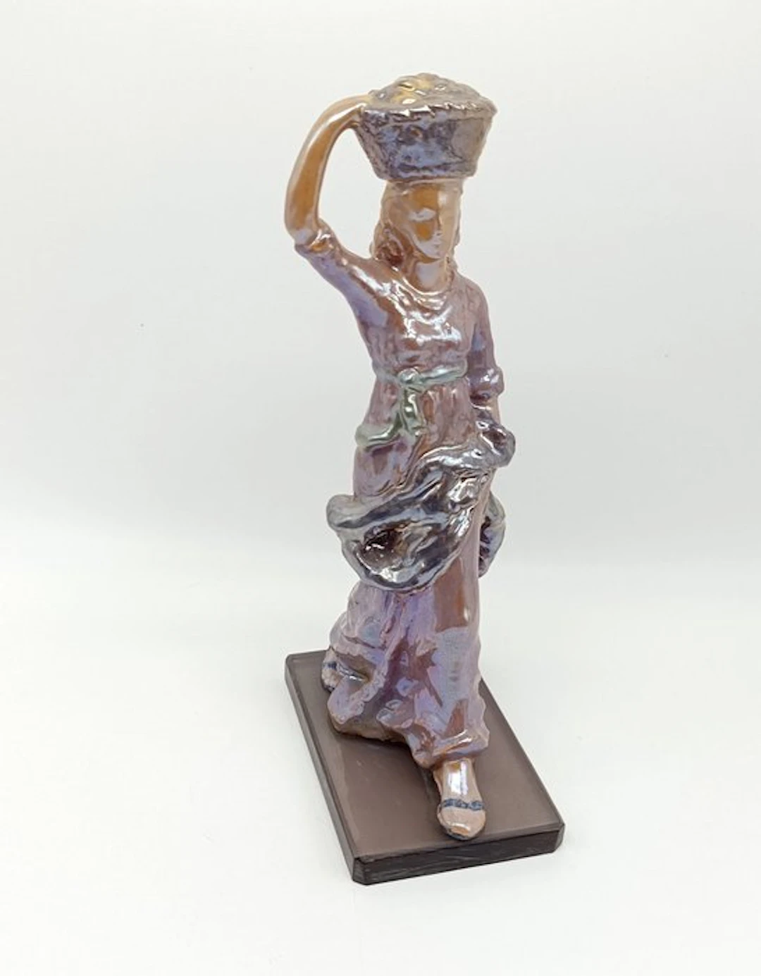 Giordano Tronconi - Sculpture, Donna con cesta - 22 cm - a mirror