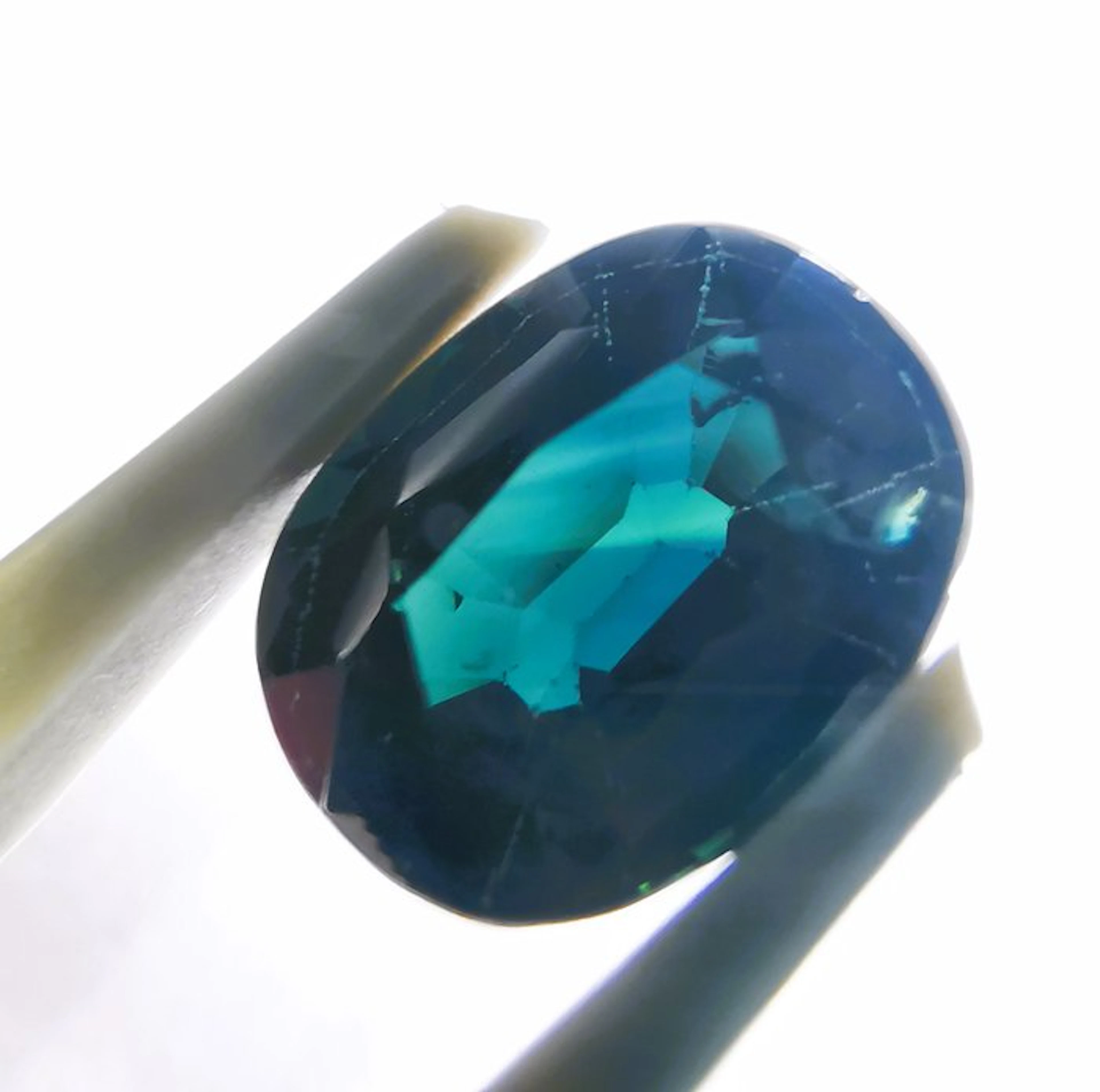 No reserve price - 1 pcs Blue Sapphire - 4.18 ct...