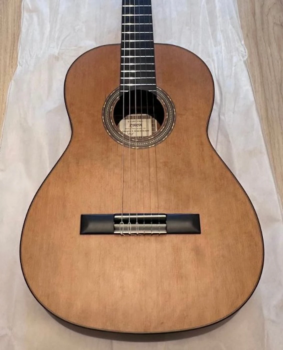 Esteve - 4ST - - Classical guitar - Spain