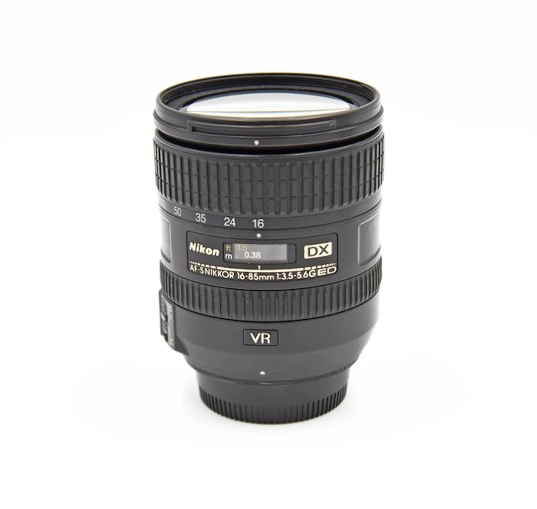 Nikon AF-S DX Nikkor 16-85mm f/3.5-5.6G ED VR Zoomlens