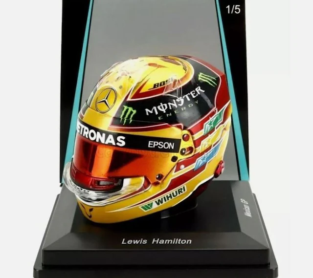 Spark 1:50 - Model car - Rare! Lewis Hamilton Mercedes...