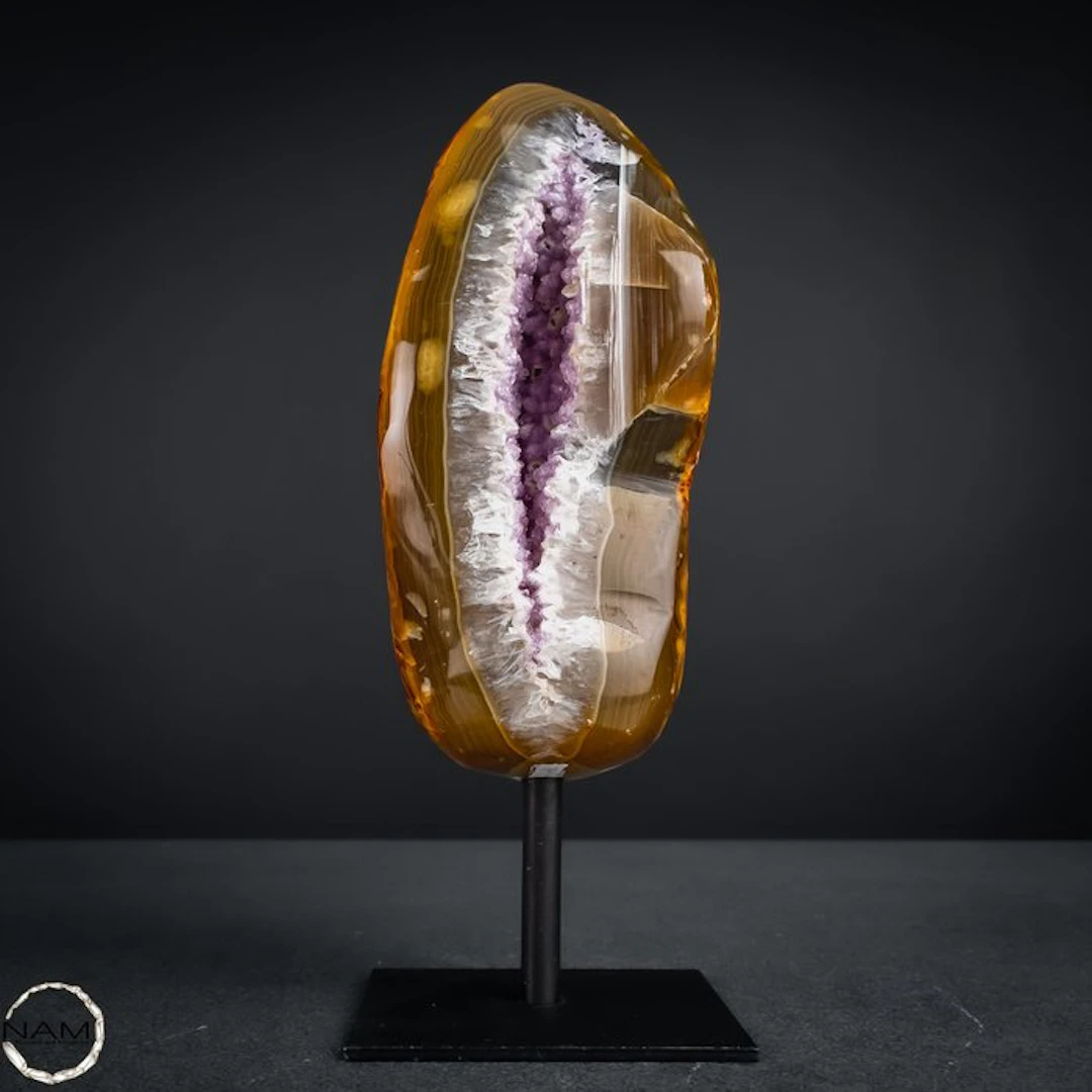 Agate Geode with Amethyst Druzy – Natural Work of Art...