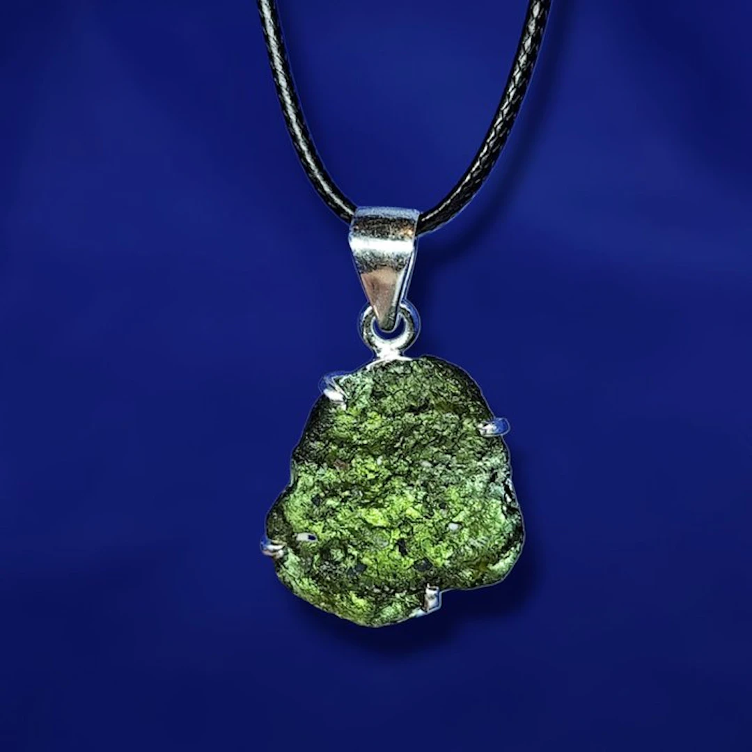 MOLDAVITE SILVER PENDANT -METEORITE impact- (Czech Republic) 14.5 million years