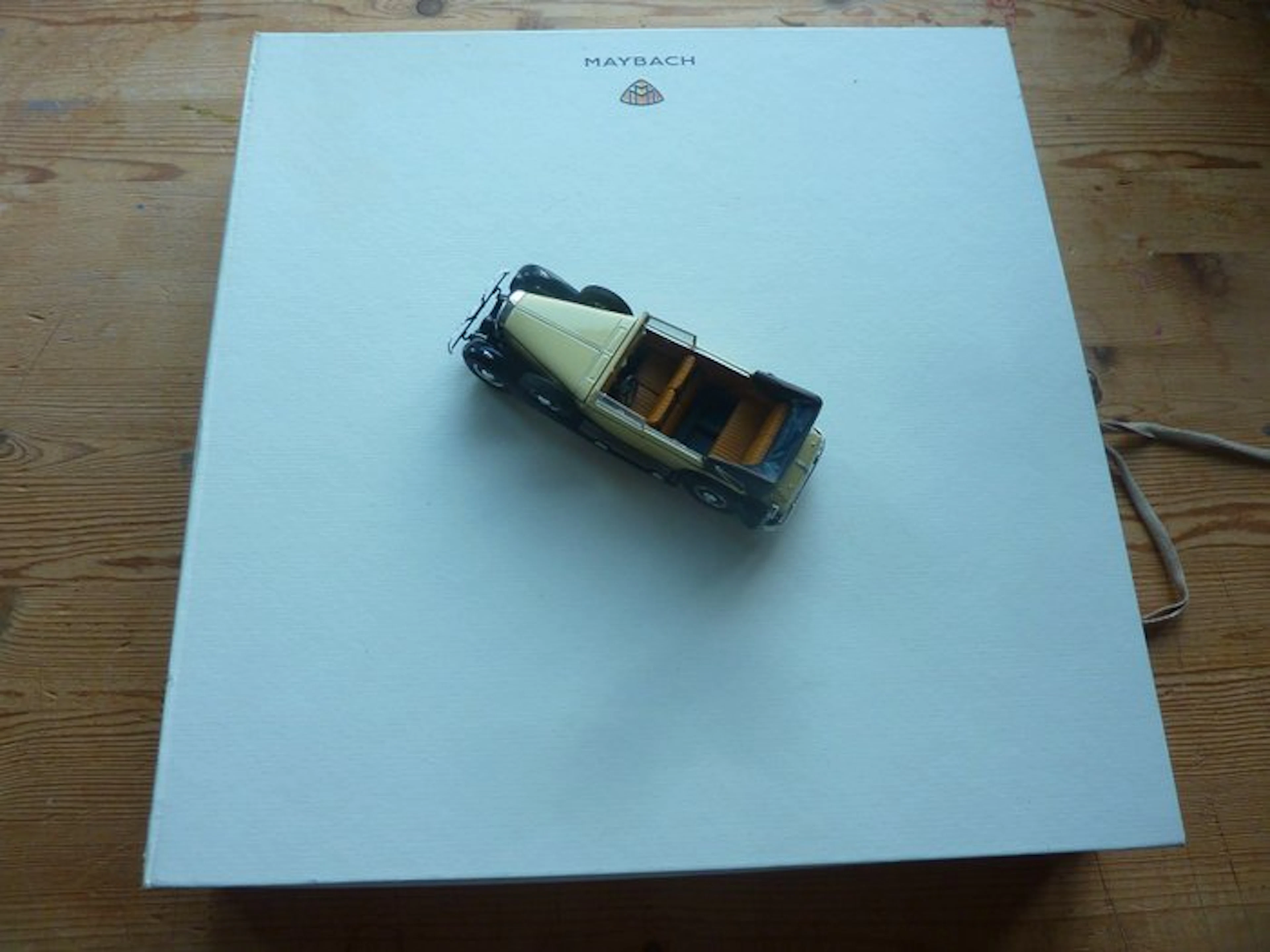 Brochure - Maybach - Brand Workshop May 2002 (SW38) - 2002