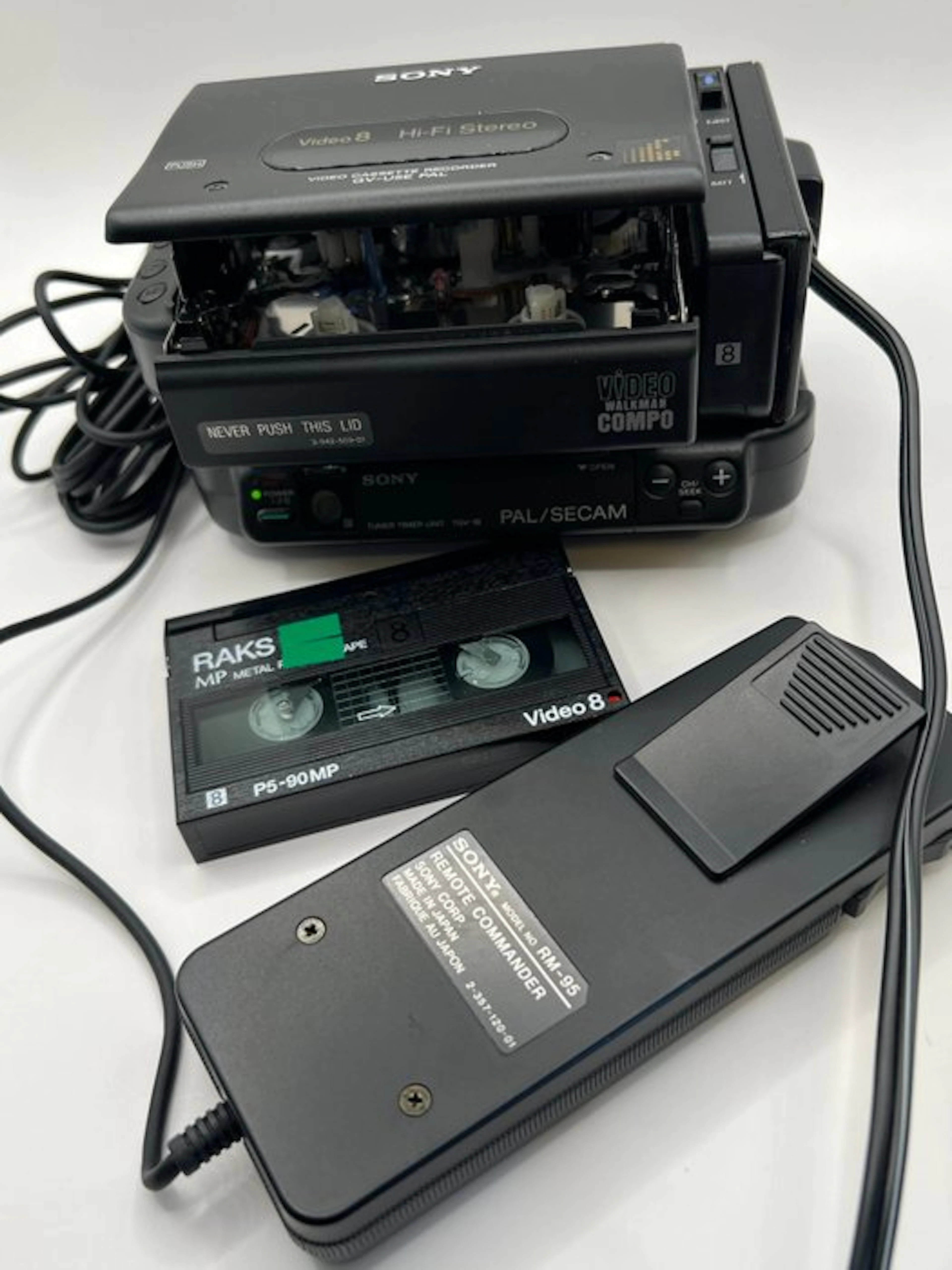 Sony - GV-U5E / TGV-1B (Video Walkman Compo set) Walkman - Multiple models