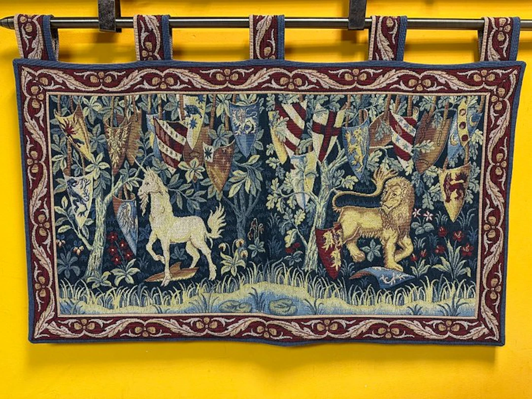 Gobelin Handwoven Gobelin wall tapestry with a classic medieval motif