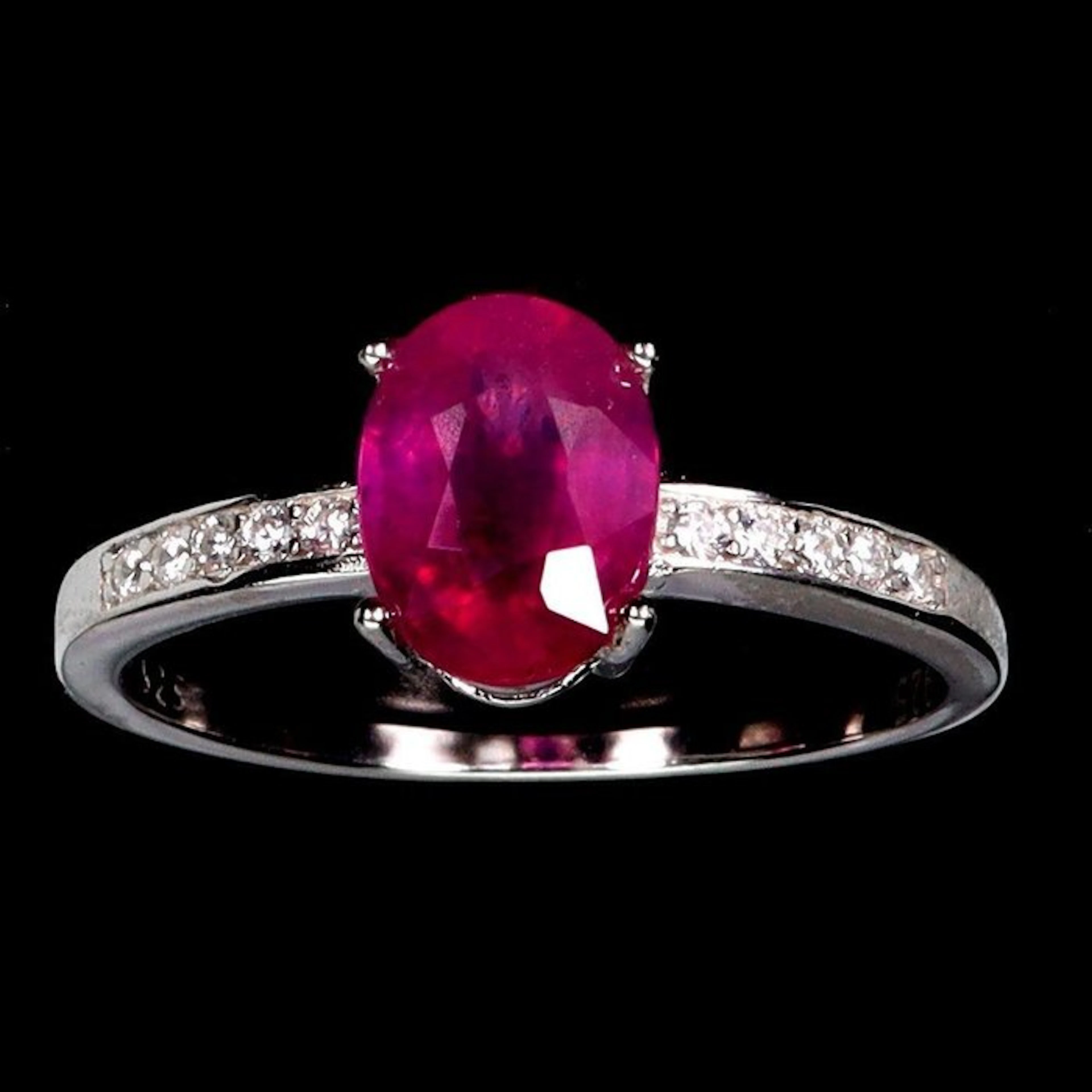 No reserve price - Ring 925 Silver, 14K White Gold plated Ruby