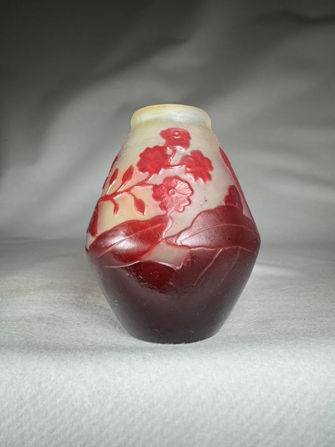 Emile Gallé - Vase - Glass