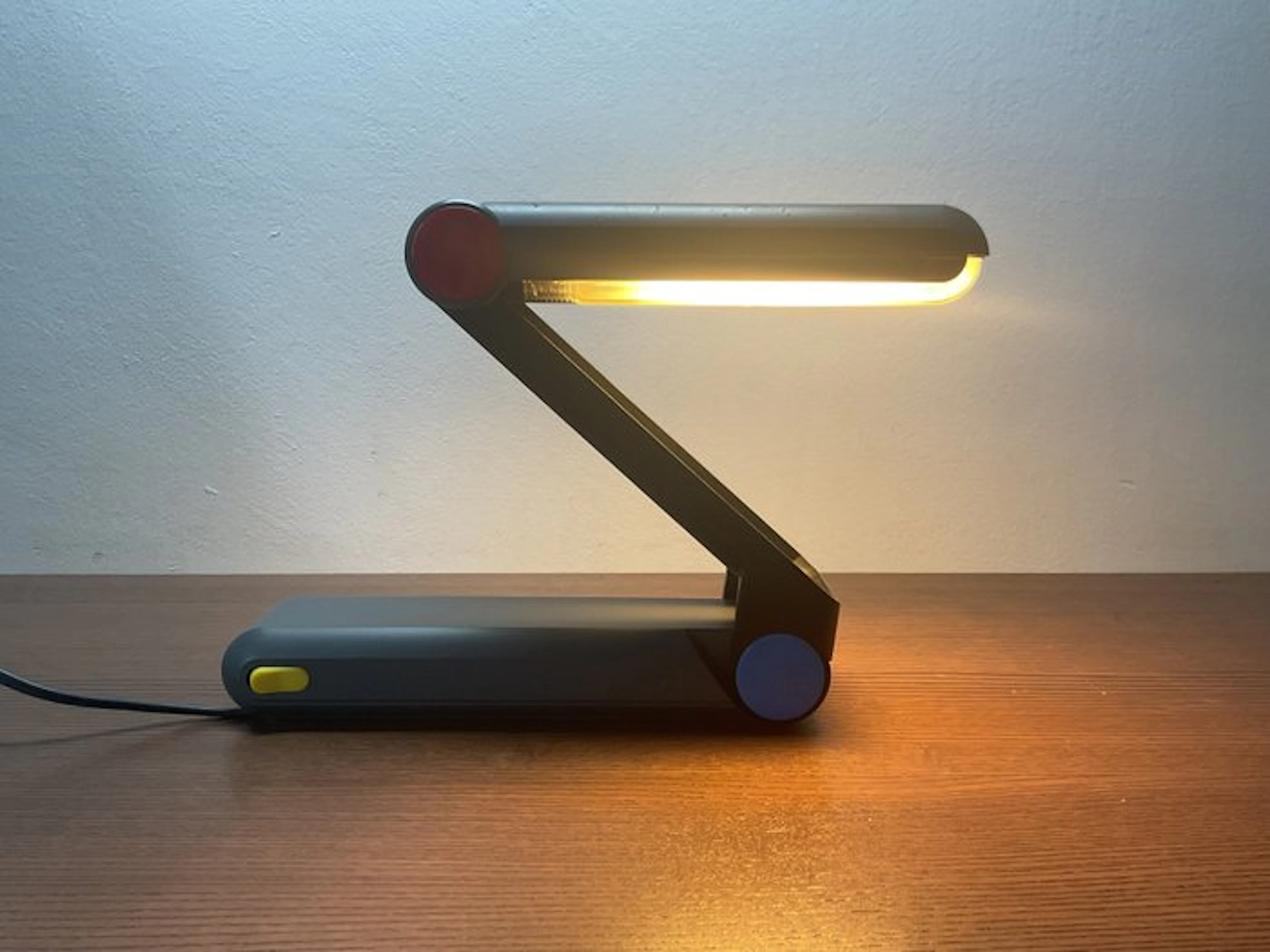 Philips - Desk lamp - Z Lamp FGG 200 - Plastic