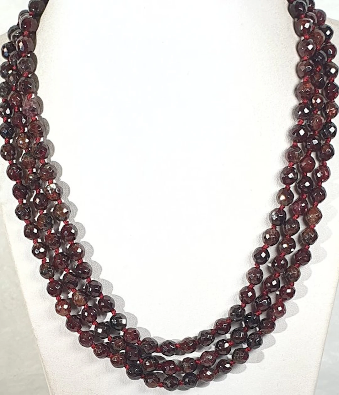 Natural Garnet from Tanzania - VERY LONG - Promotes happiness
