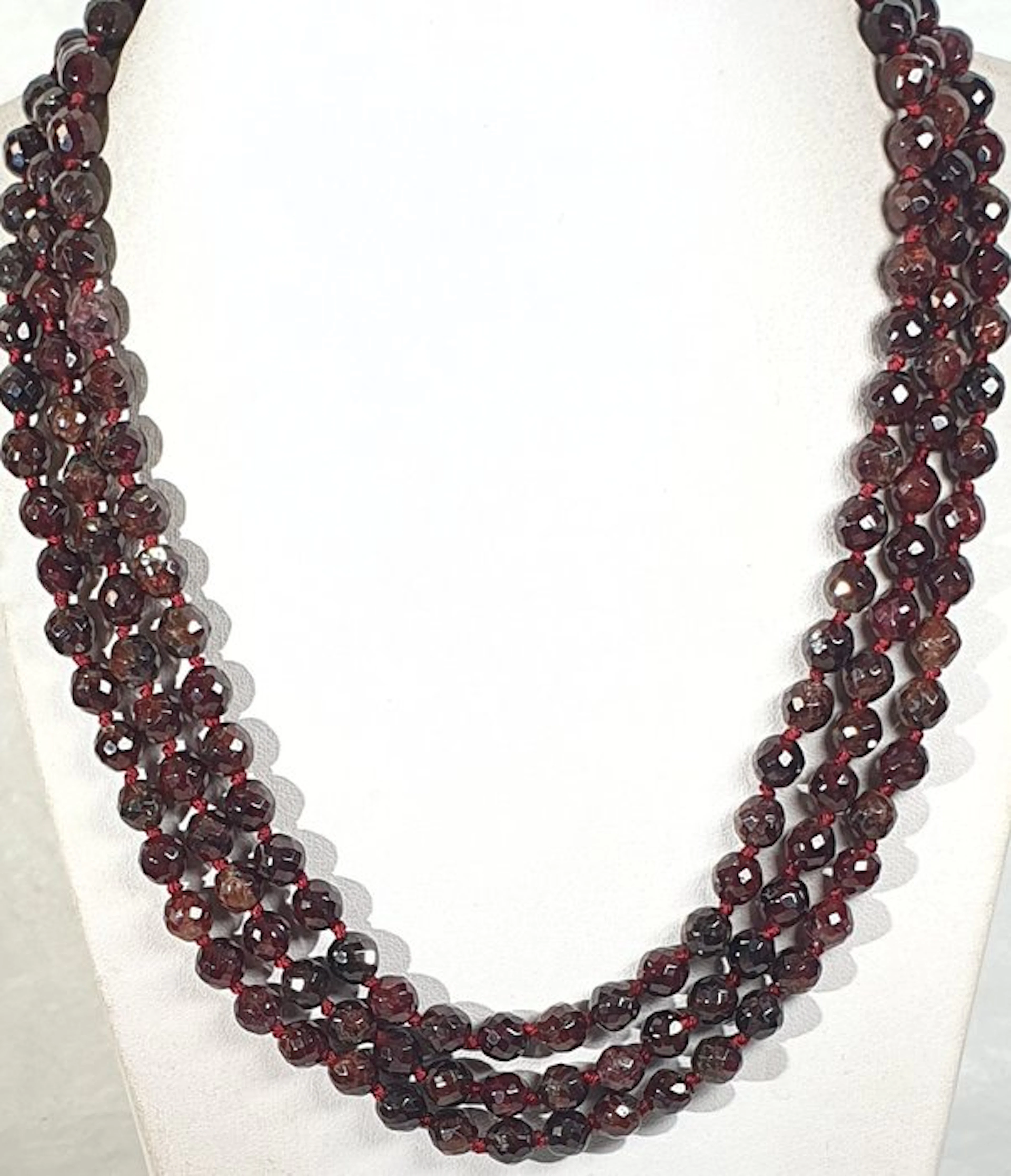 Natural Garnet from Tanzania - VERY LONG - Promotes happiness