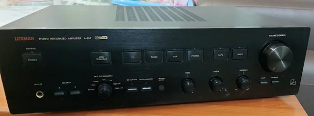 Luxman - A-357 Solid state integrated amplifier