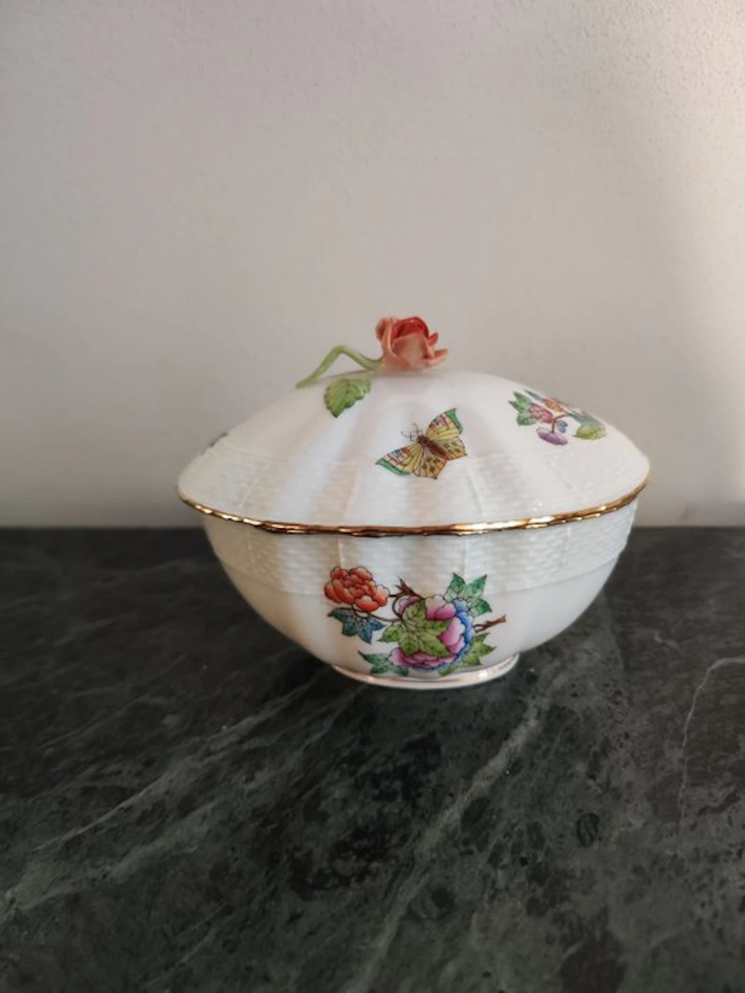 Herend - Lidded vase - Porcelain