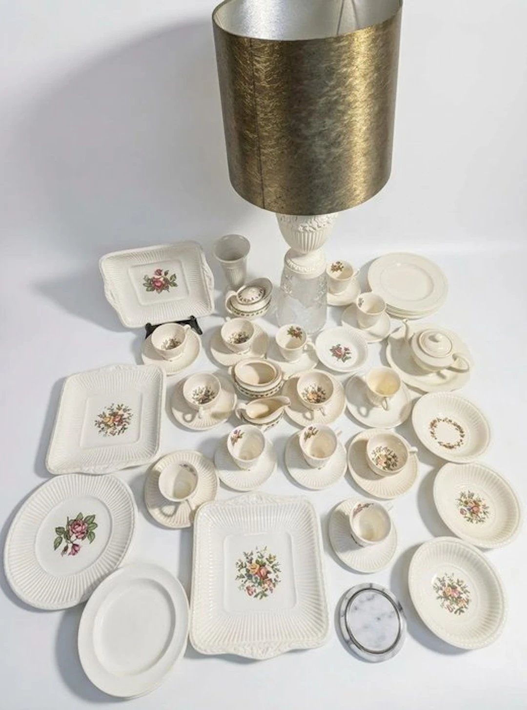 Wedgwood - Table service (52) - Mixed - Earthenware